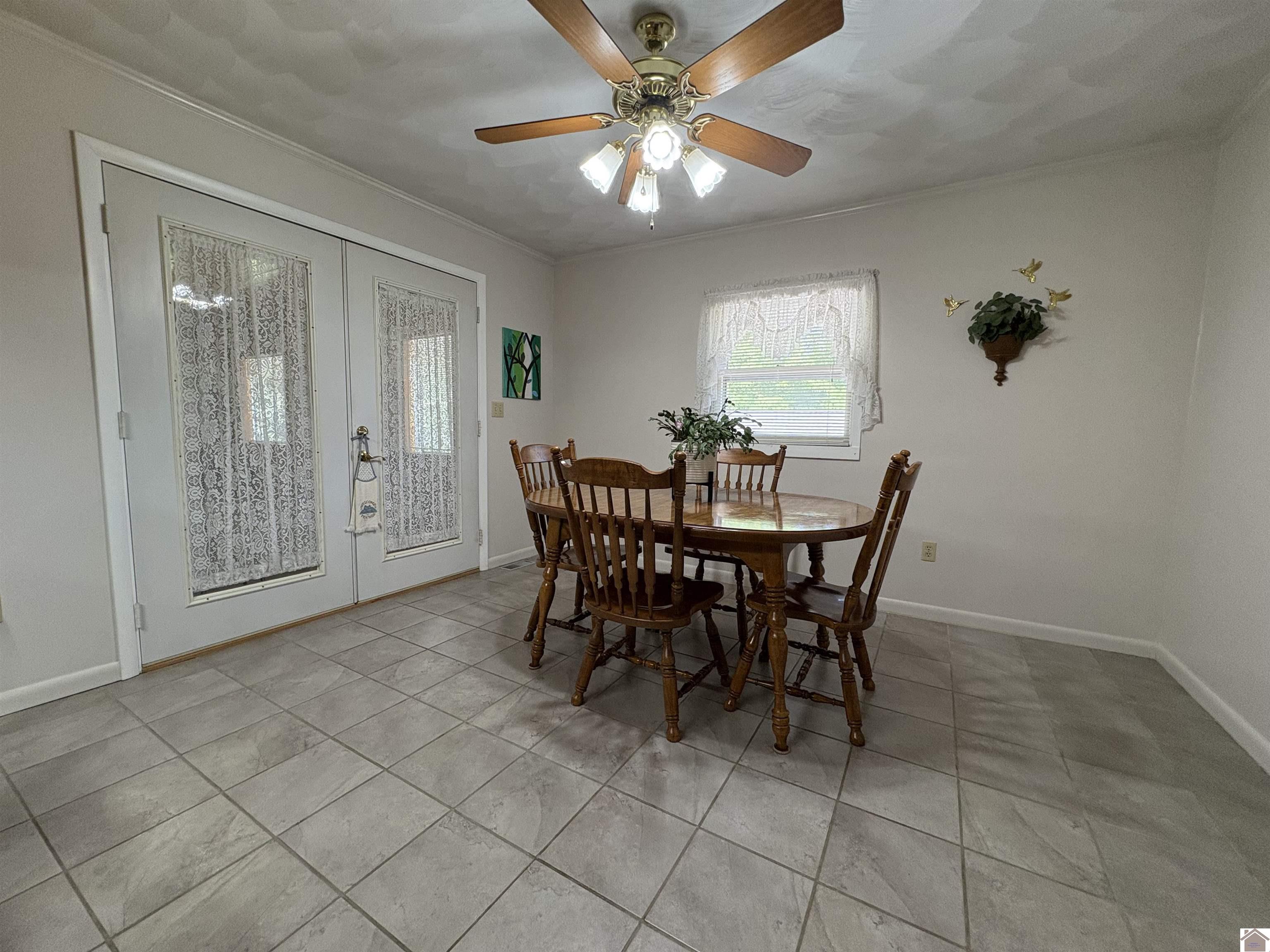 1070 Clarkline, Paducah, KY 42003 Listing Photo  12
