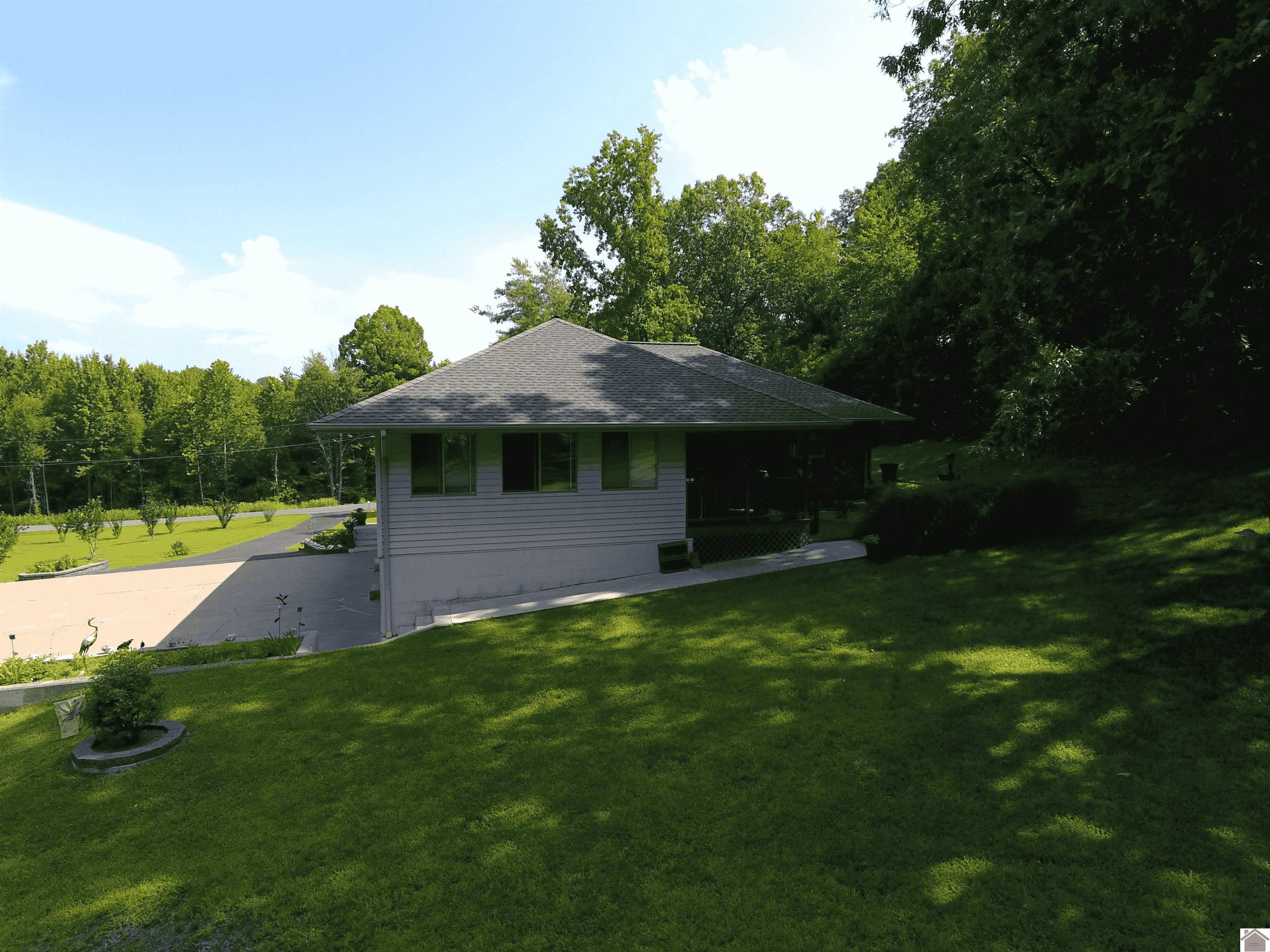 1070 Clarkline, Paducah, KY 42003 Listing Photo  47