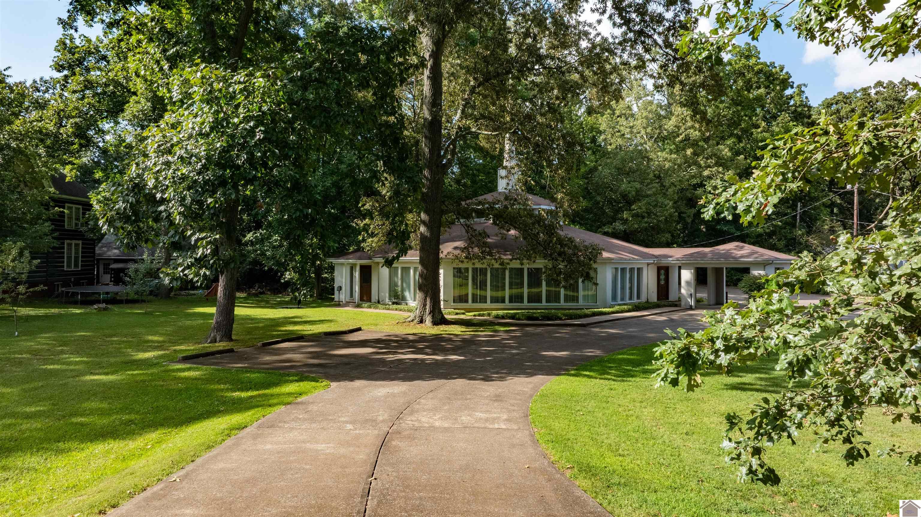 1634 Main Street, Murray, KY 42071 Listing Photo  3