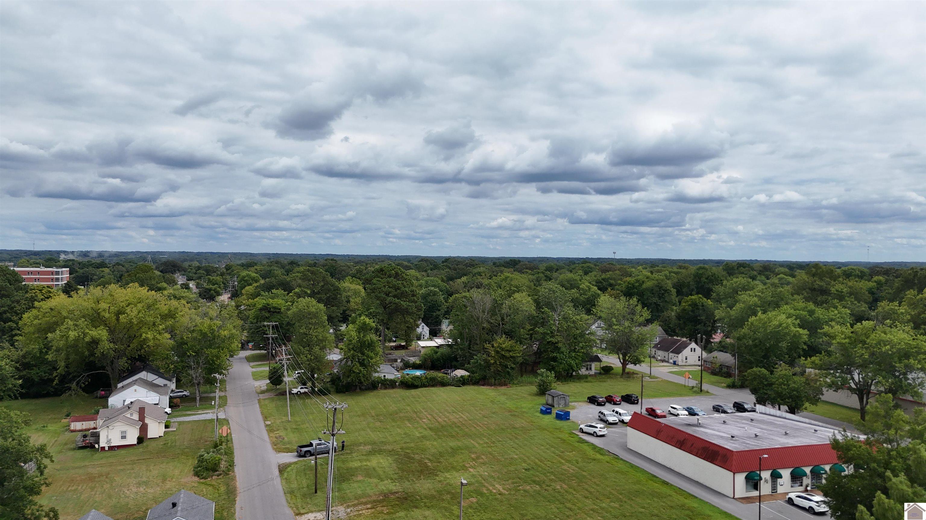 301 S 12th St, Murray, KY 42071 Listing Photo  2