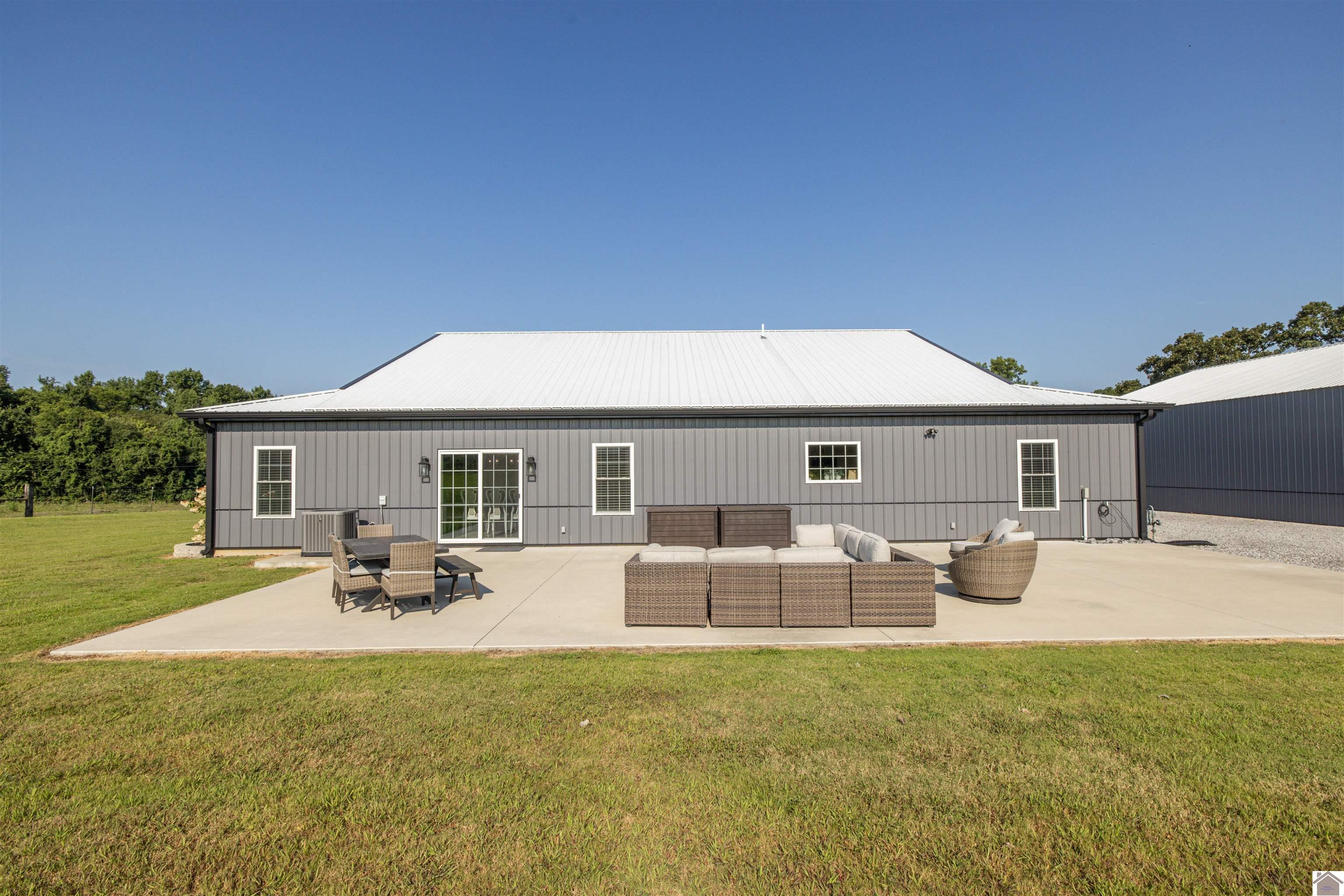 200 Usher Road, Mayfield, KY 42066 Listing Photo  4
