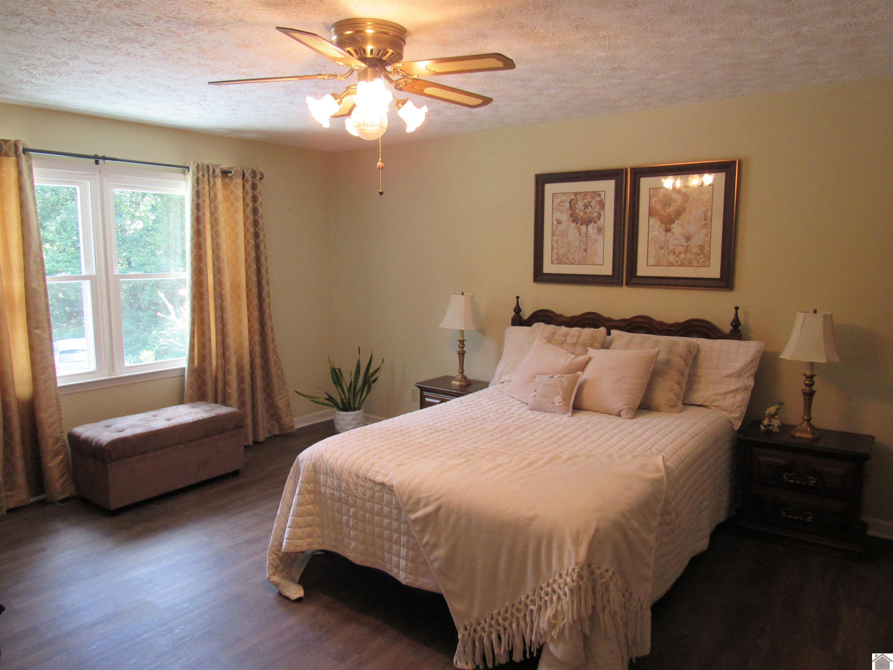 240 Lansing Ave, Paducah, KY 42003 Listing Photo  15