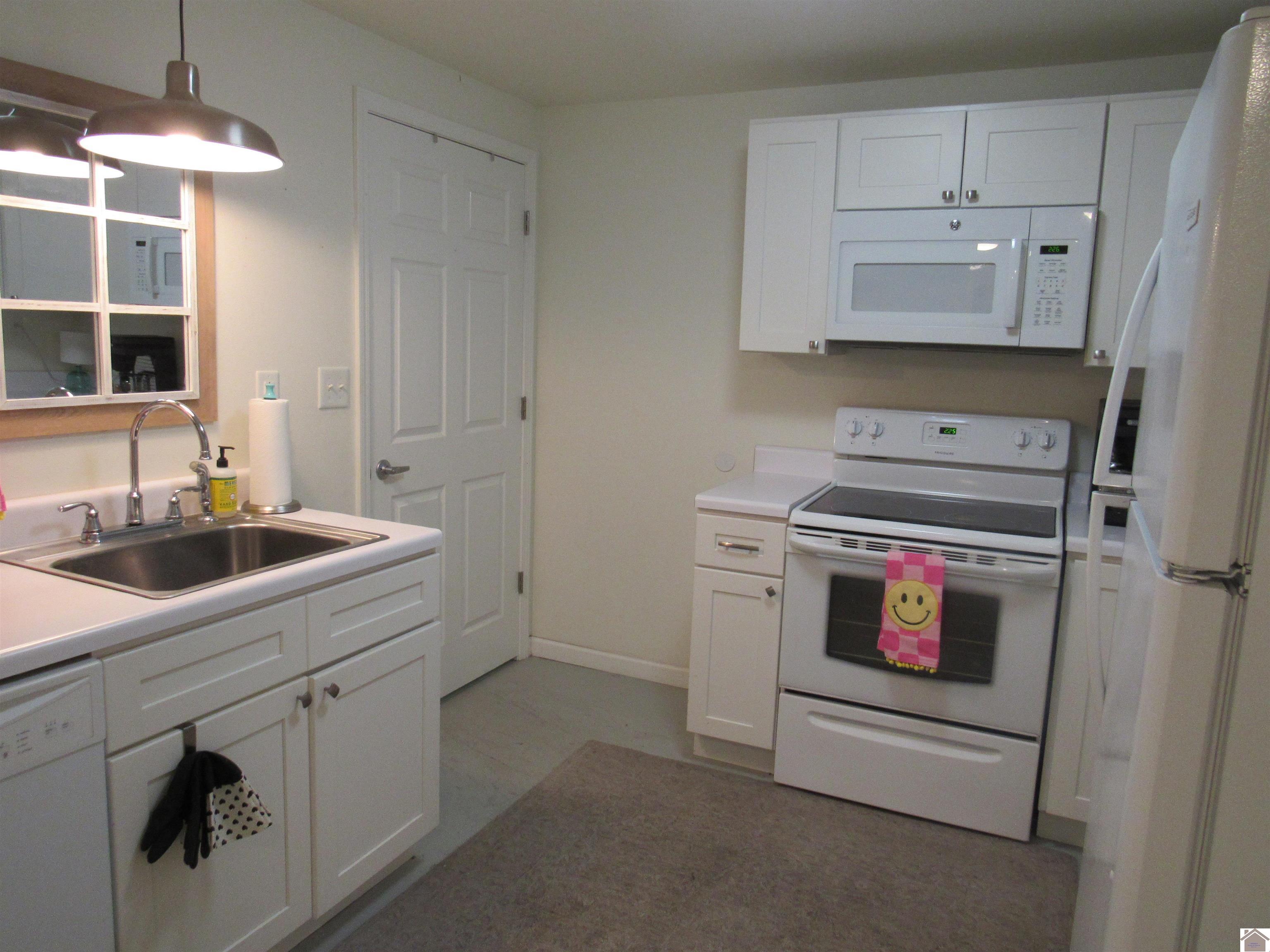 240 Lansing Ave, Paducah, KY 42003 Listing Photo  26