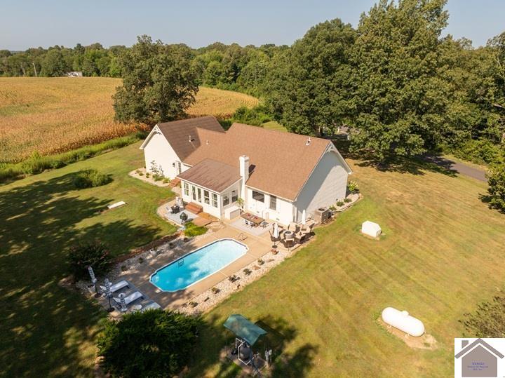 3596 Hopewell RD, Mayfield, KY 42066 Listing Photo  9