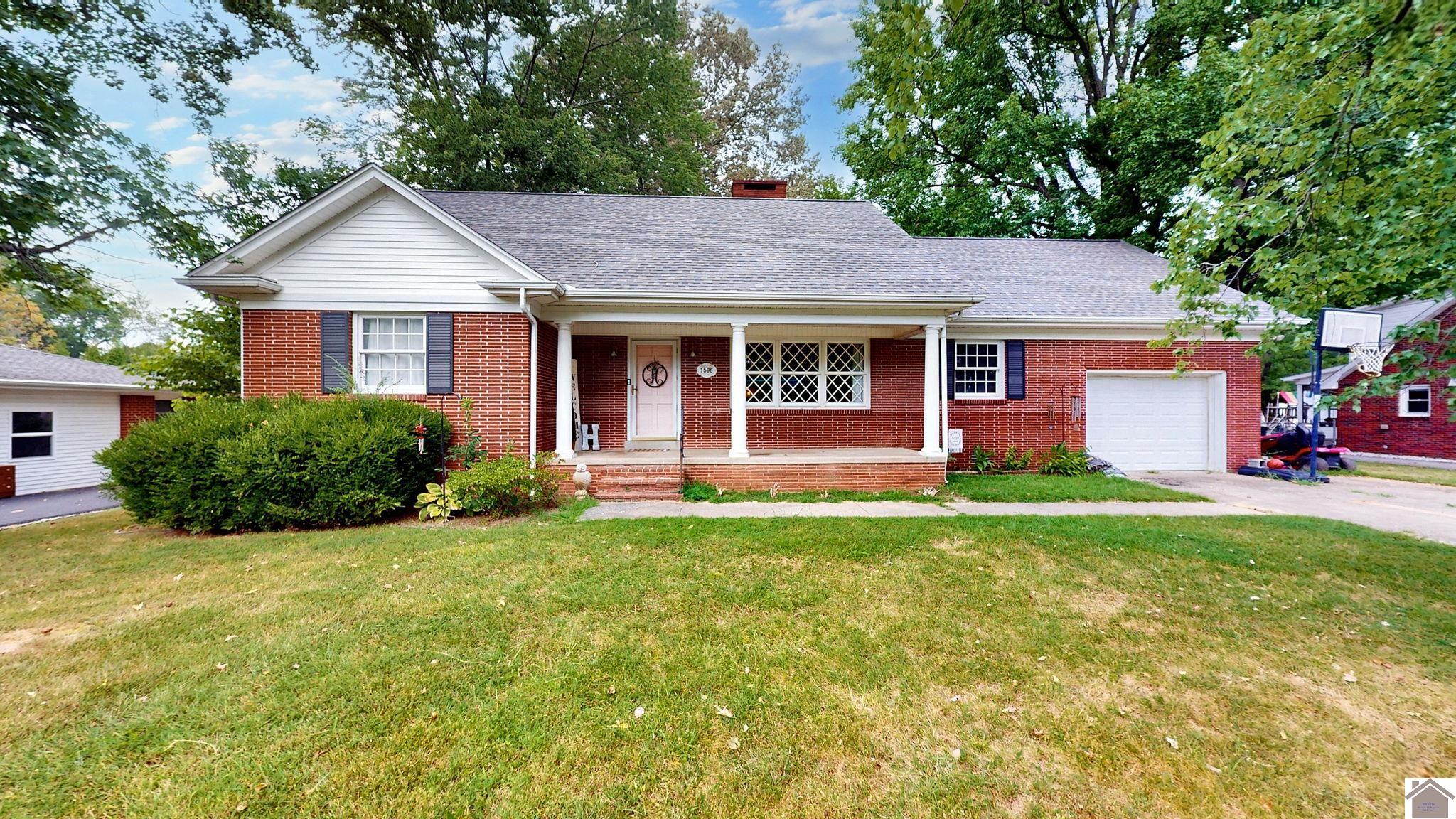 1506 Johnson BLVD, Murray, KY 42071 Listing Photo  1