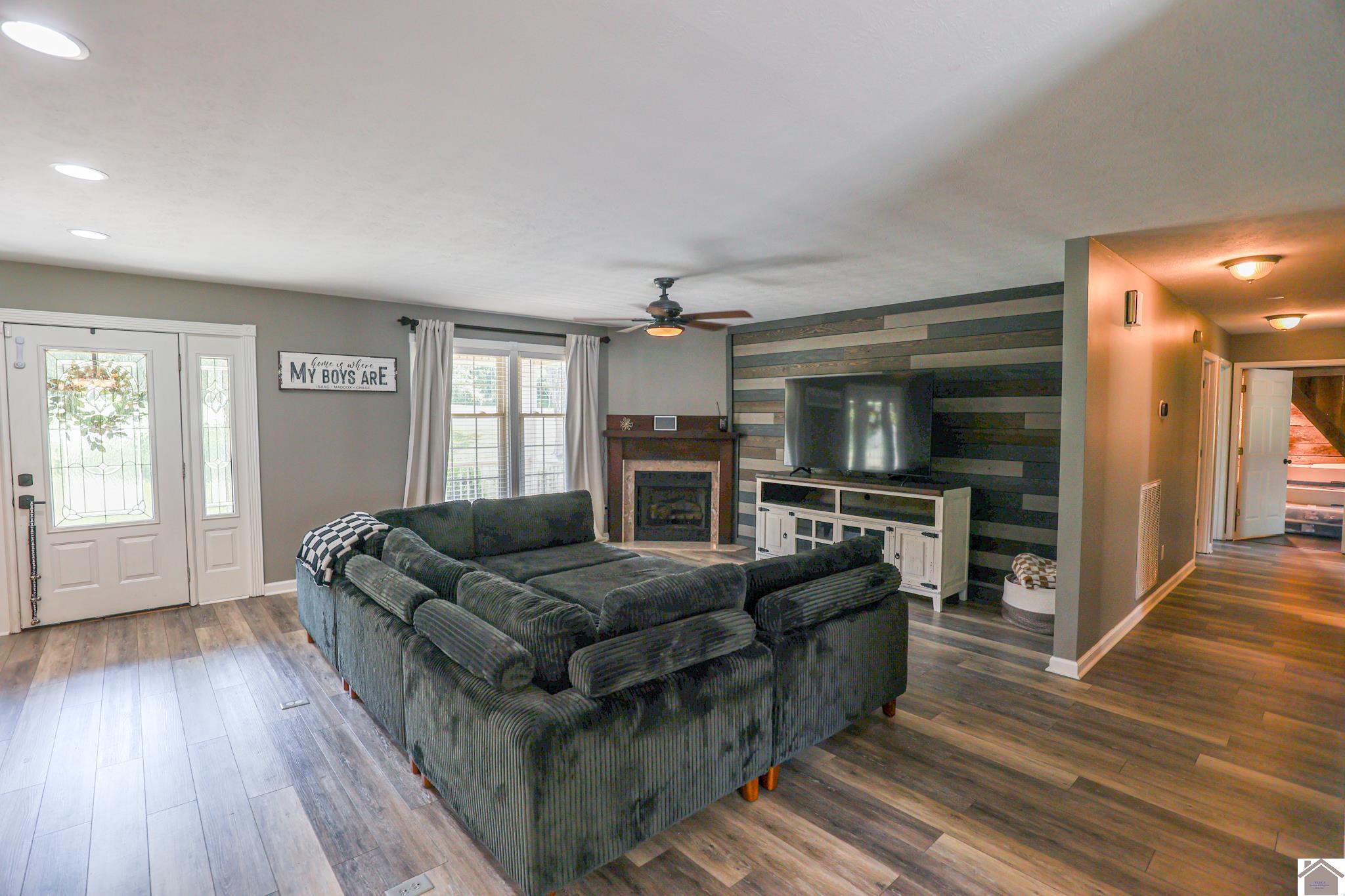 5015 Bethel Church Road, Kevil, KY 42053 Listing Photo  13