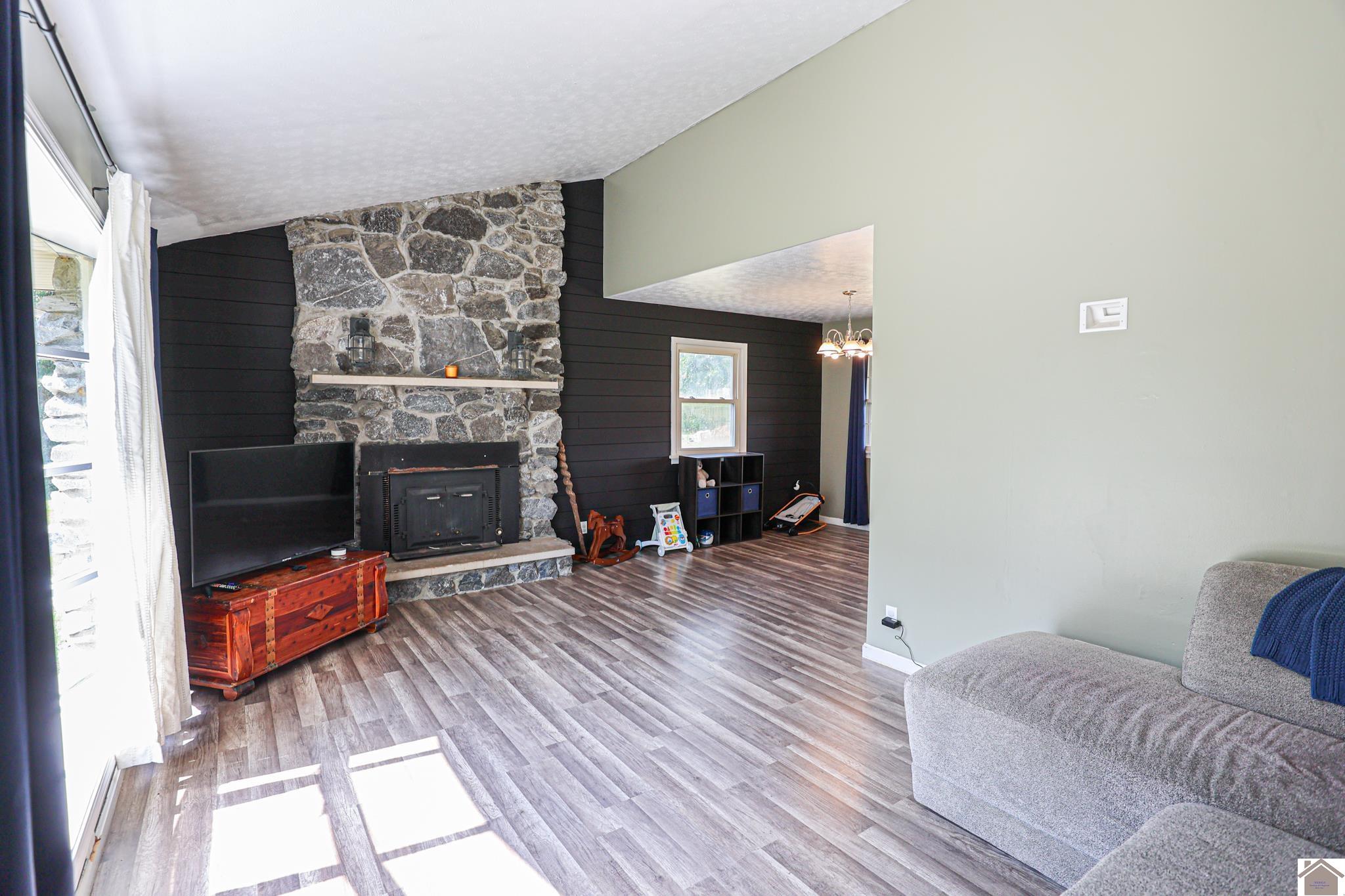 3915 Hobbs Road, Kevil, KY 42053 Listing Photo  7