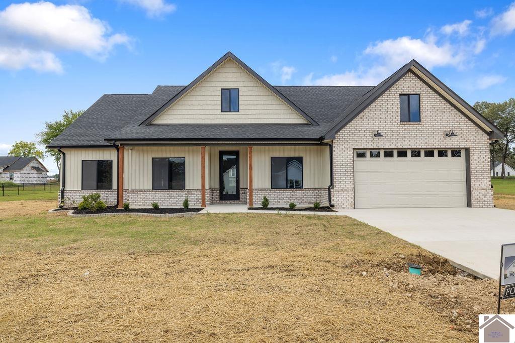 201 Ayly Estates Drive, Mayfield, KY 42066 Listing Photo  1