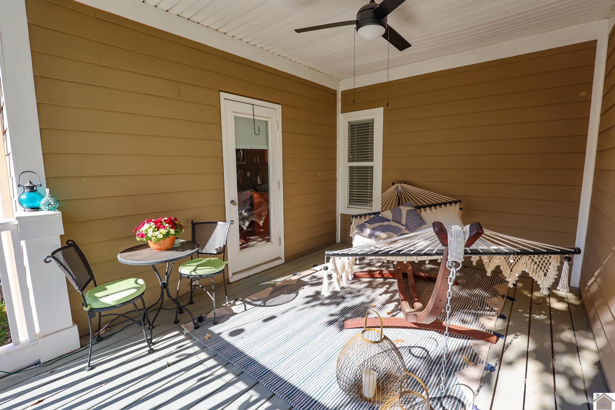1067 Lakeview Drive, Paducah, KY 42003 Listing Photo  30