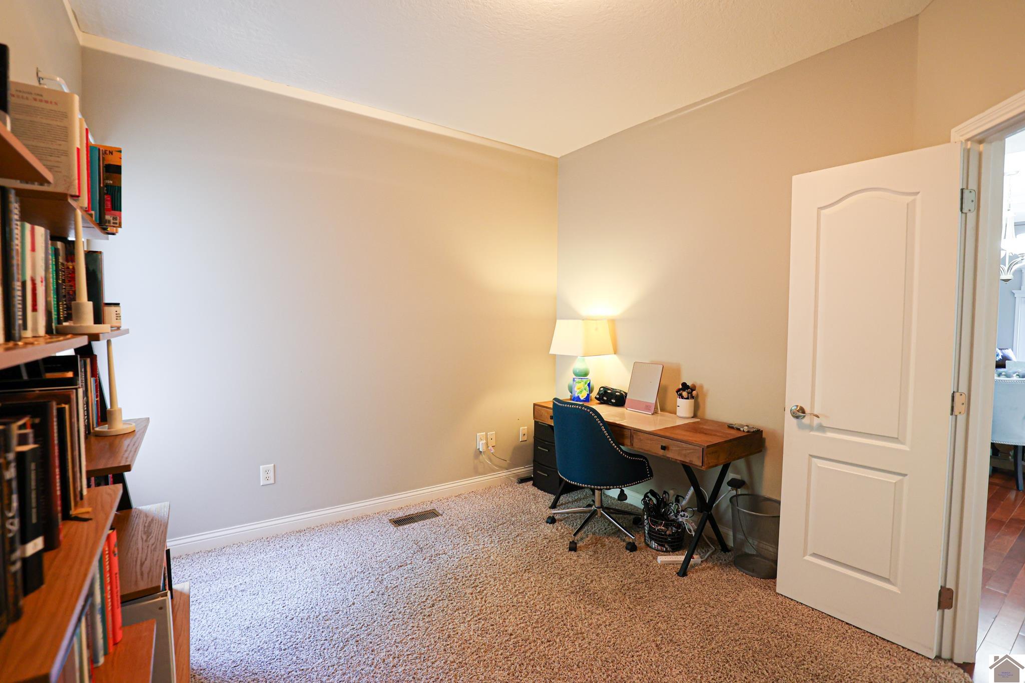 1067 Lakeview Drive, Paducah, KY 42003 Listing Photo  38