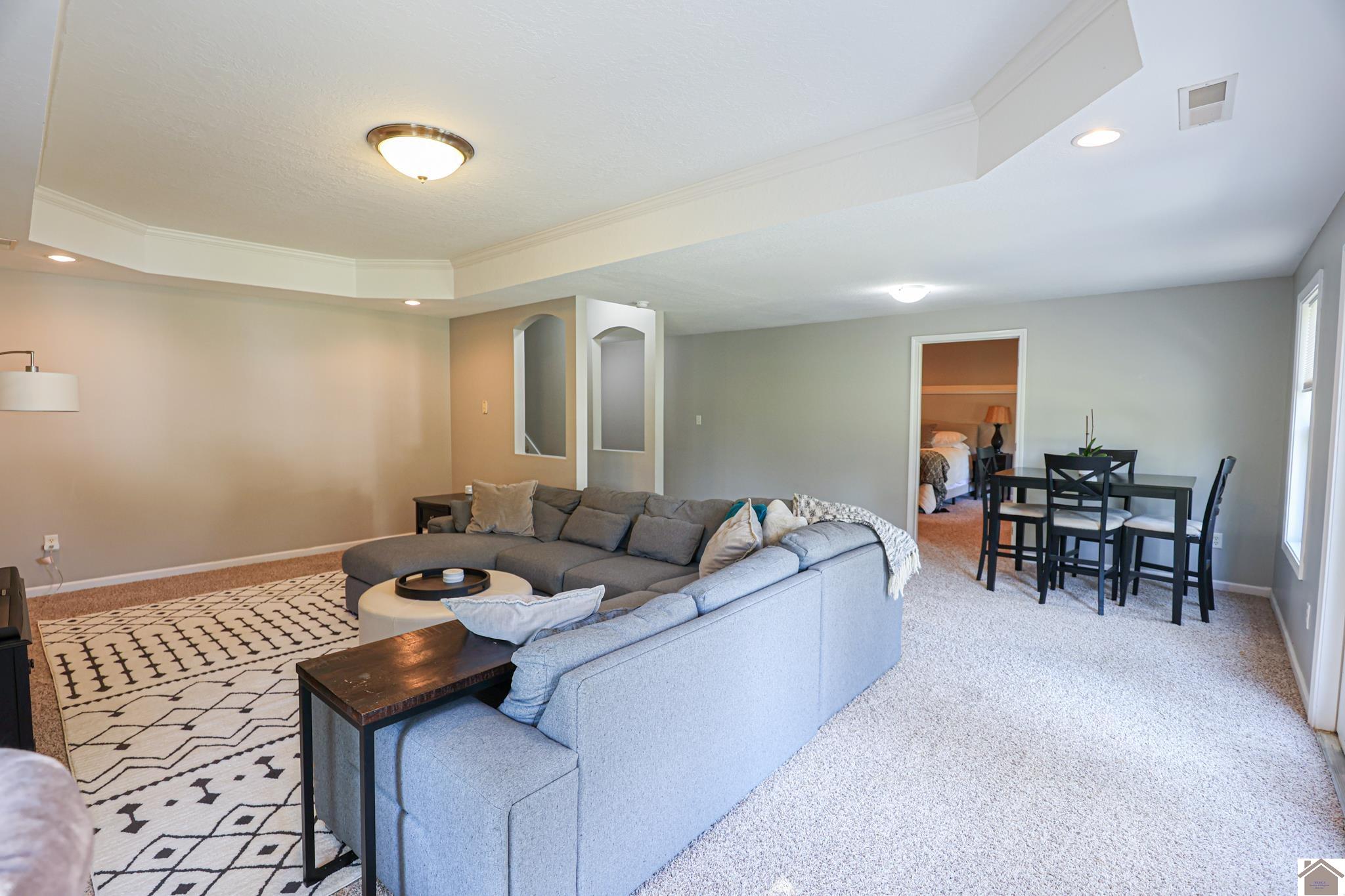 1067 Lakeview Drive, Paducah, KY 42003 Listing Photo  44