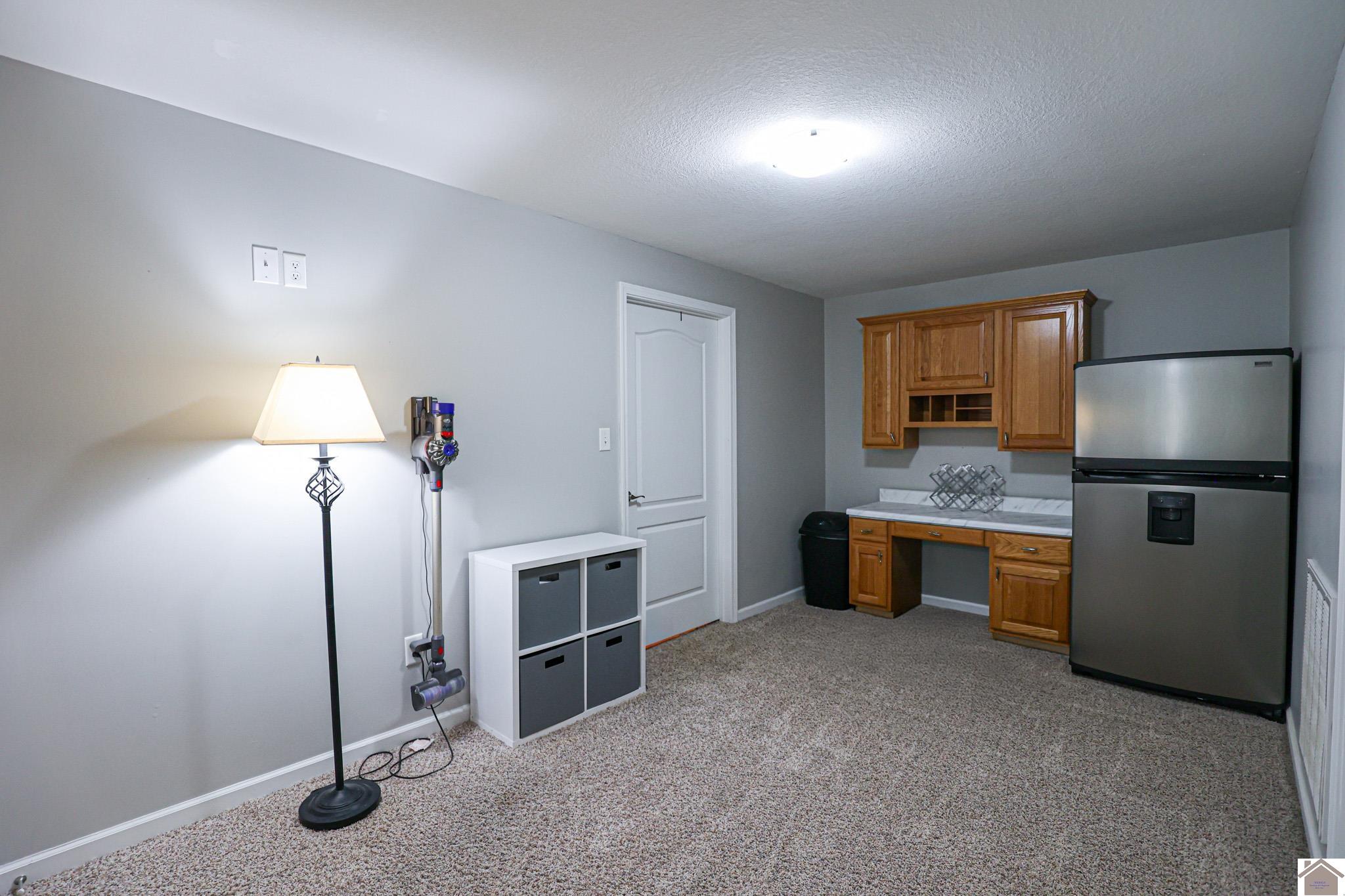 1067 Lakeview Drive, Paducah, KY 42003 Listing Photo  46