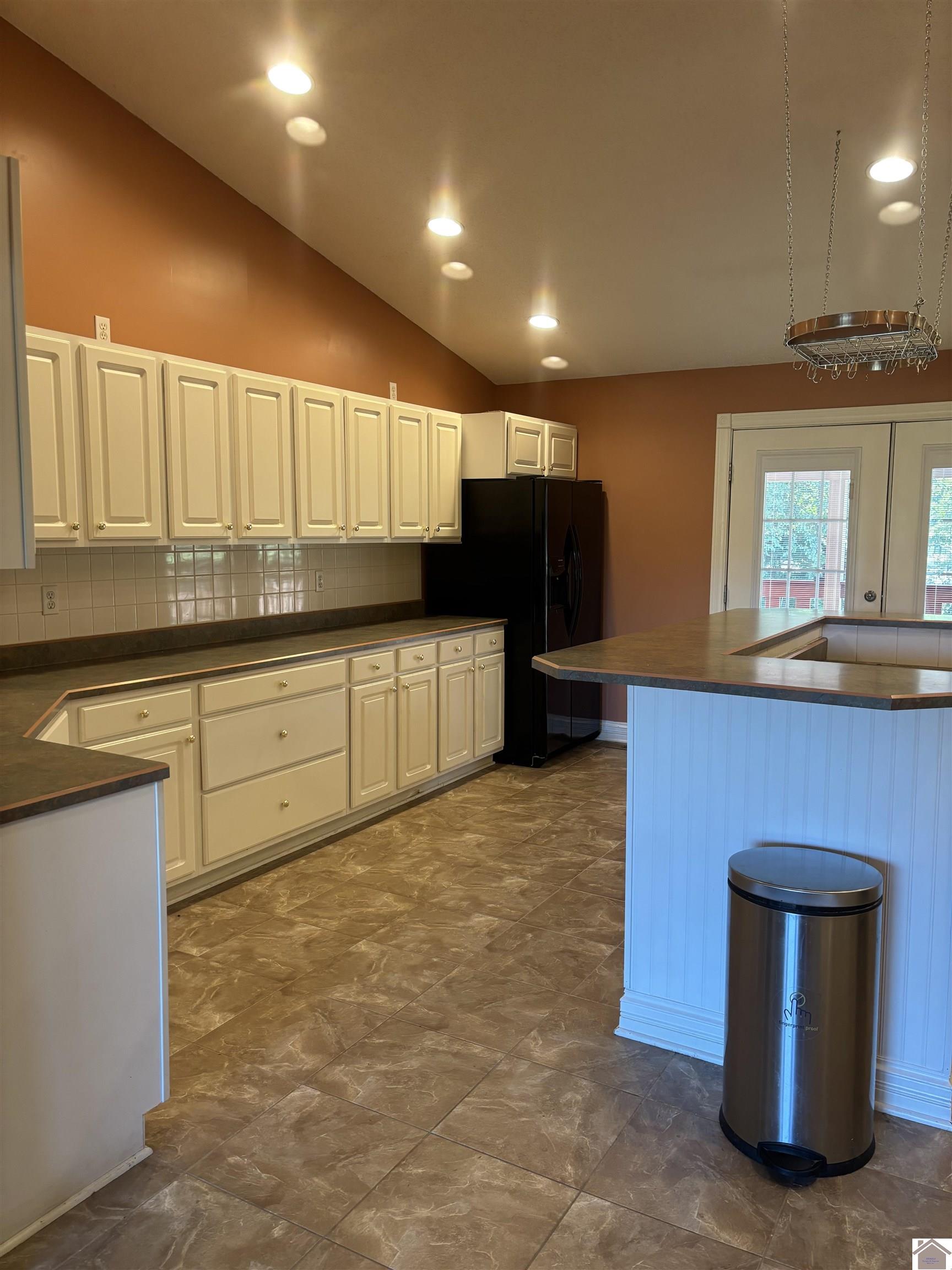 7505 Della Lane, Paducah, KY 42001 Listing Photo  13