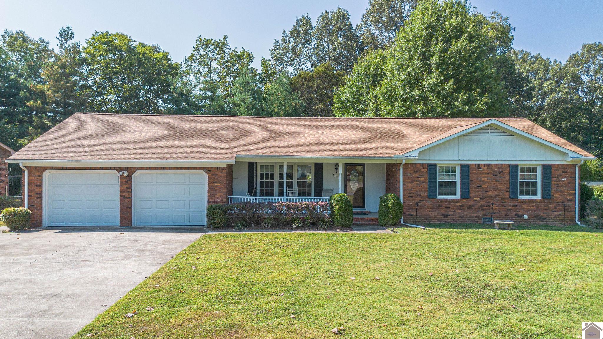 6230 Connie Sue Avenue, Paducah, KY 42001 Listing Photo  1