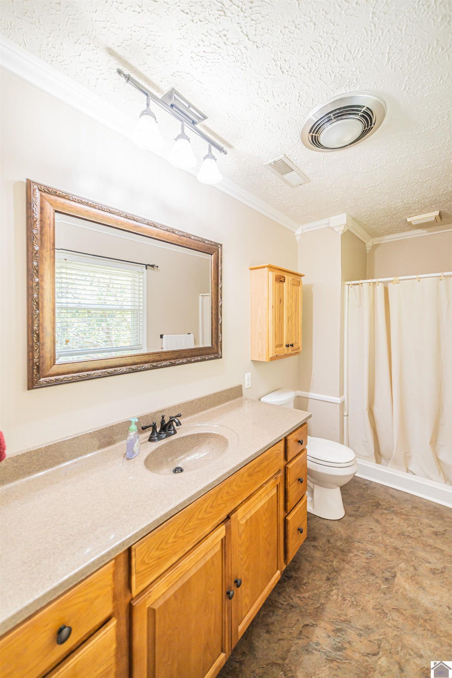 6230 Connie Sue Avenue, Paducah, KY 42001 Listing Photo  29