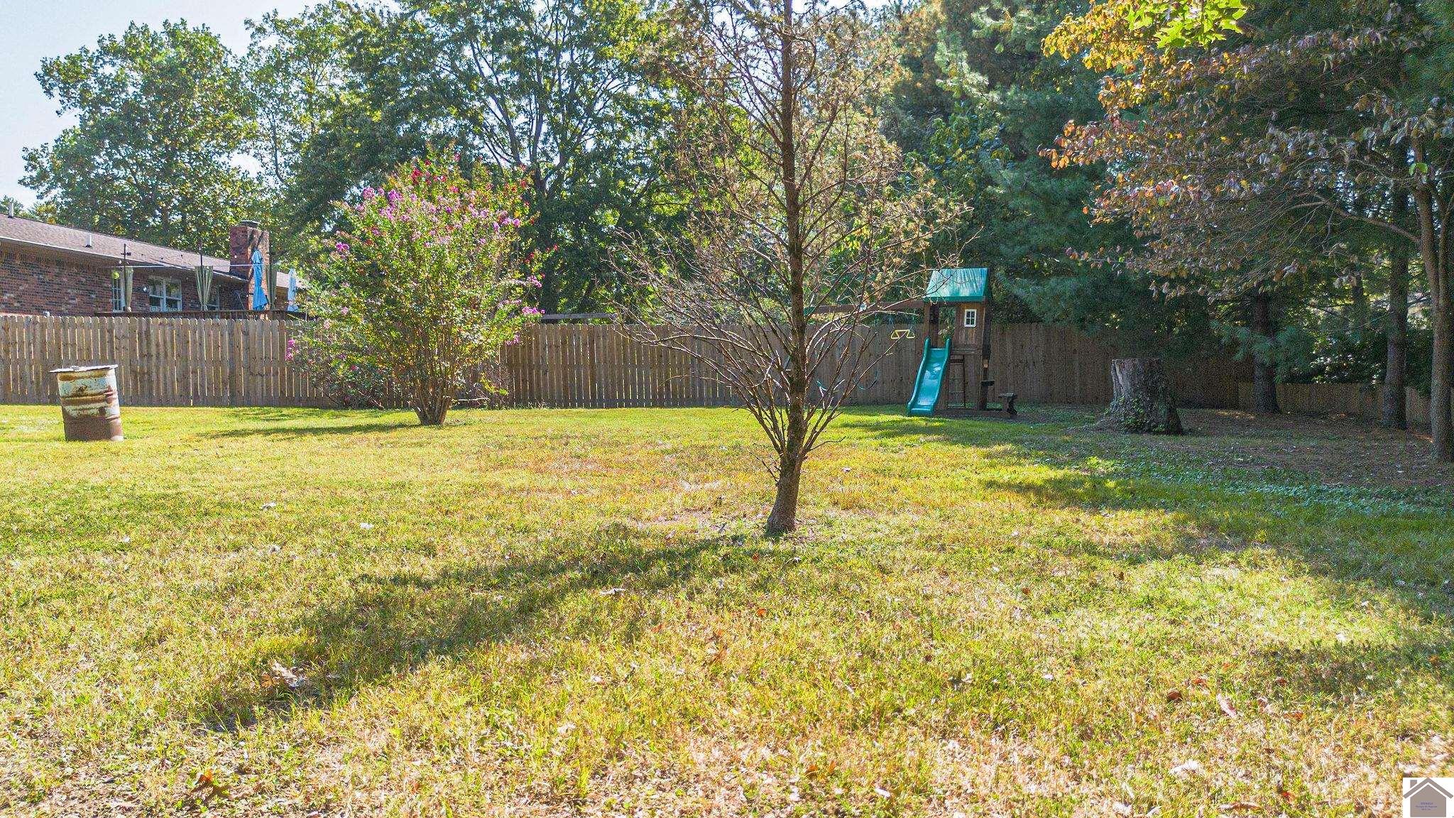 6230 Connie Sue Avenue, Paducah, KY 42001 Listing Photo  36