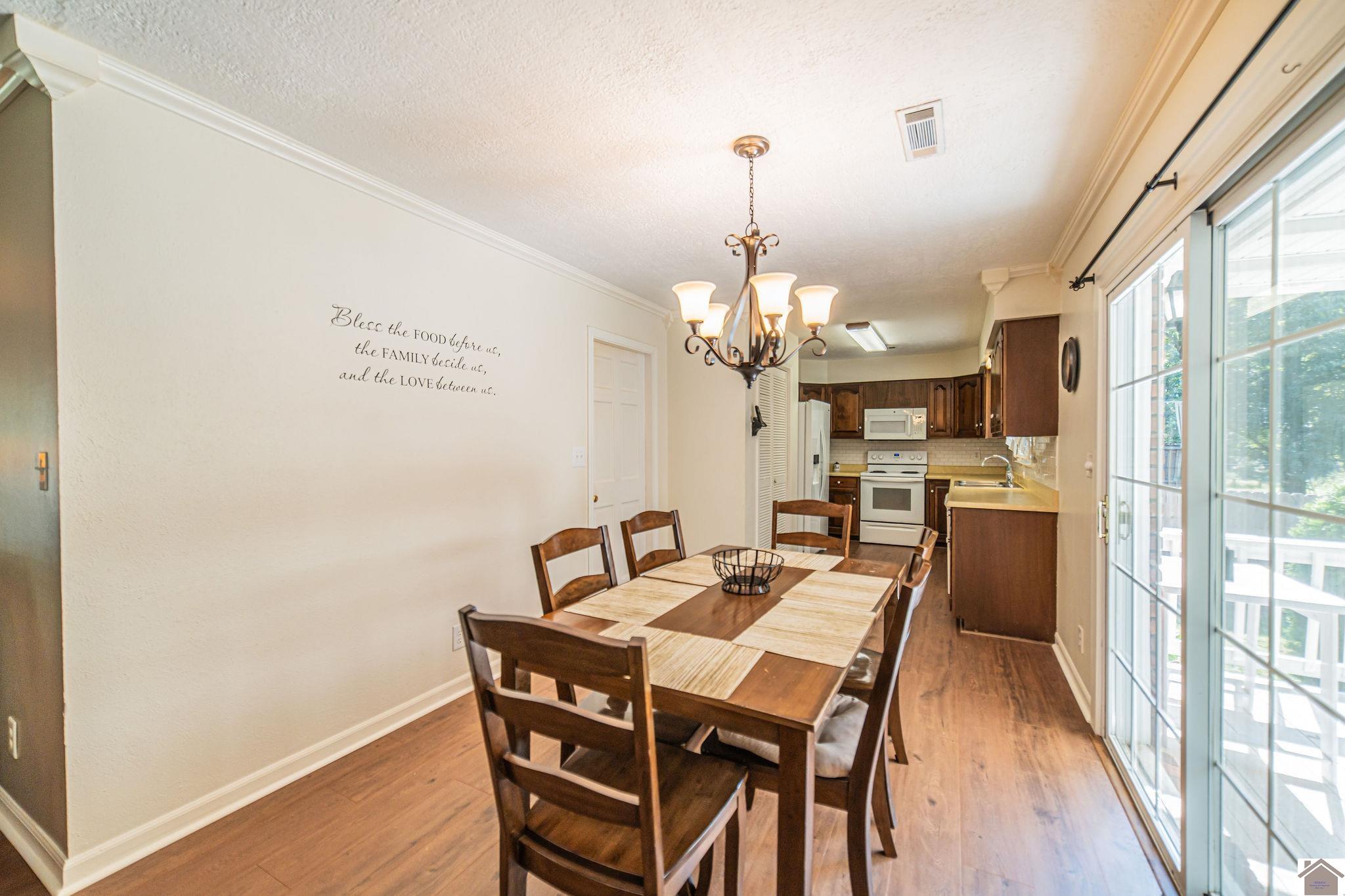 6230 Connie Sue Avenue, Paducah, KY 42001 Listing Photo  10
