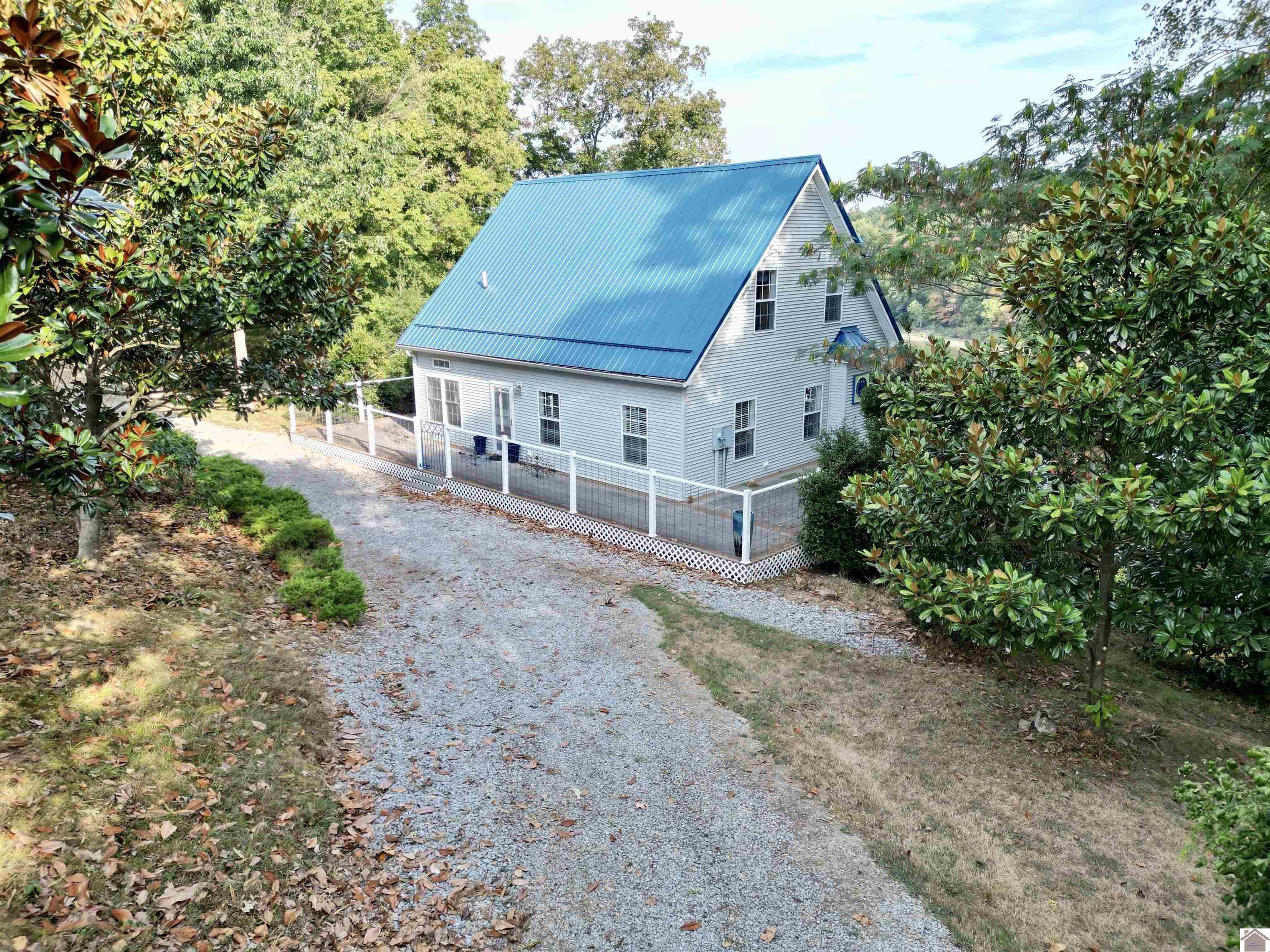 208 Goose Creek Dr, Cadiz, KY 42211 Listing Photo  3