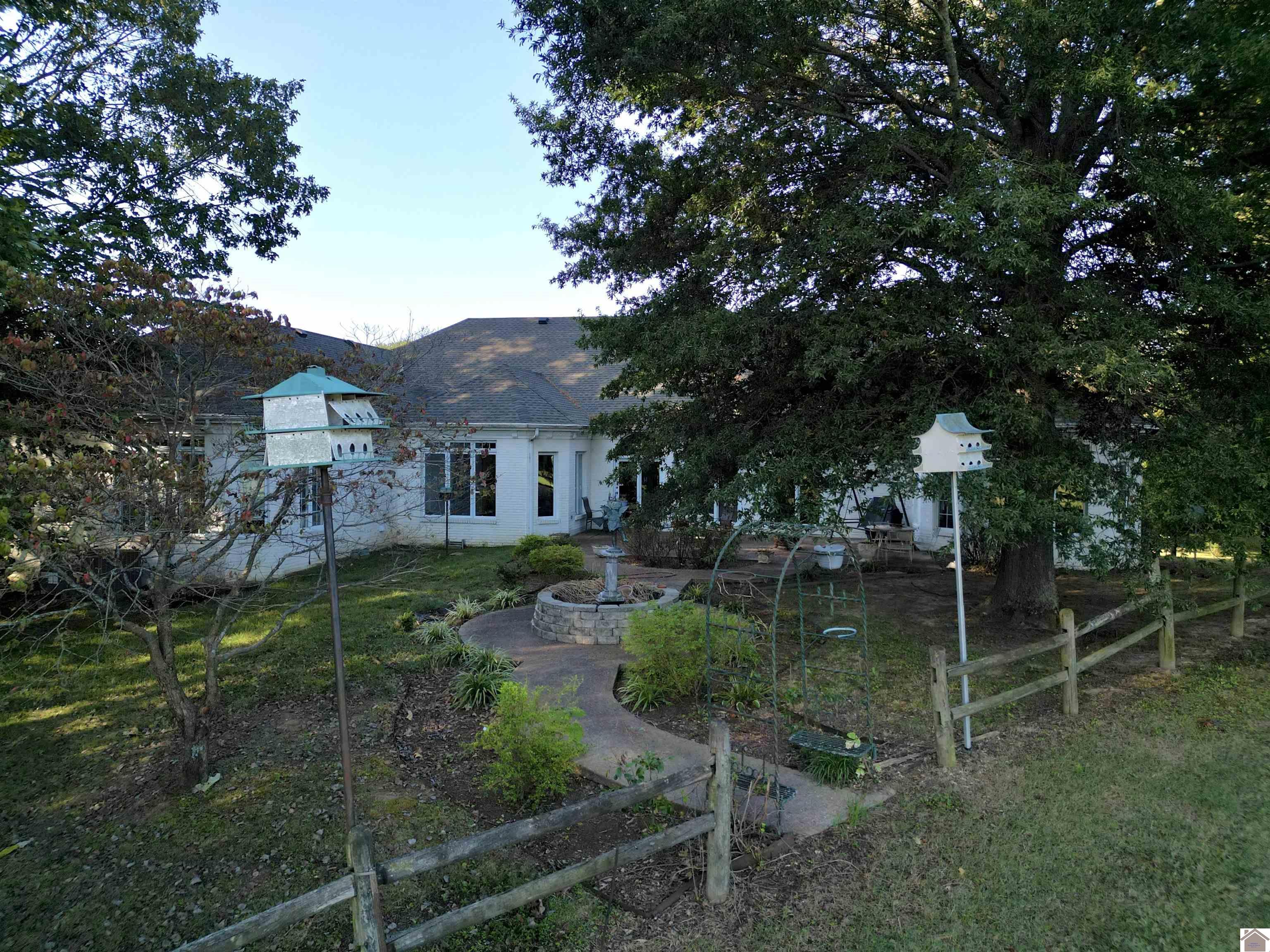 116 Arbor Crest Dr, Mayfield, KY 42066 Listing Photo  7