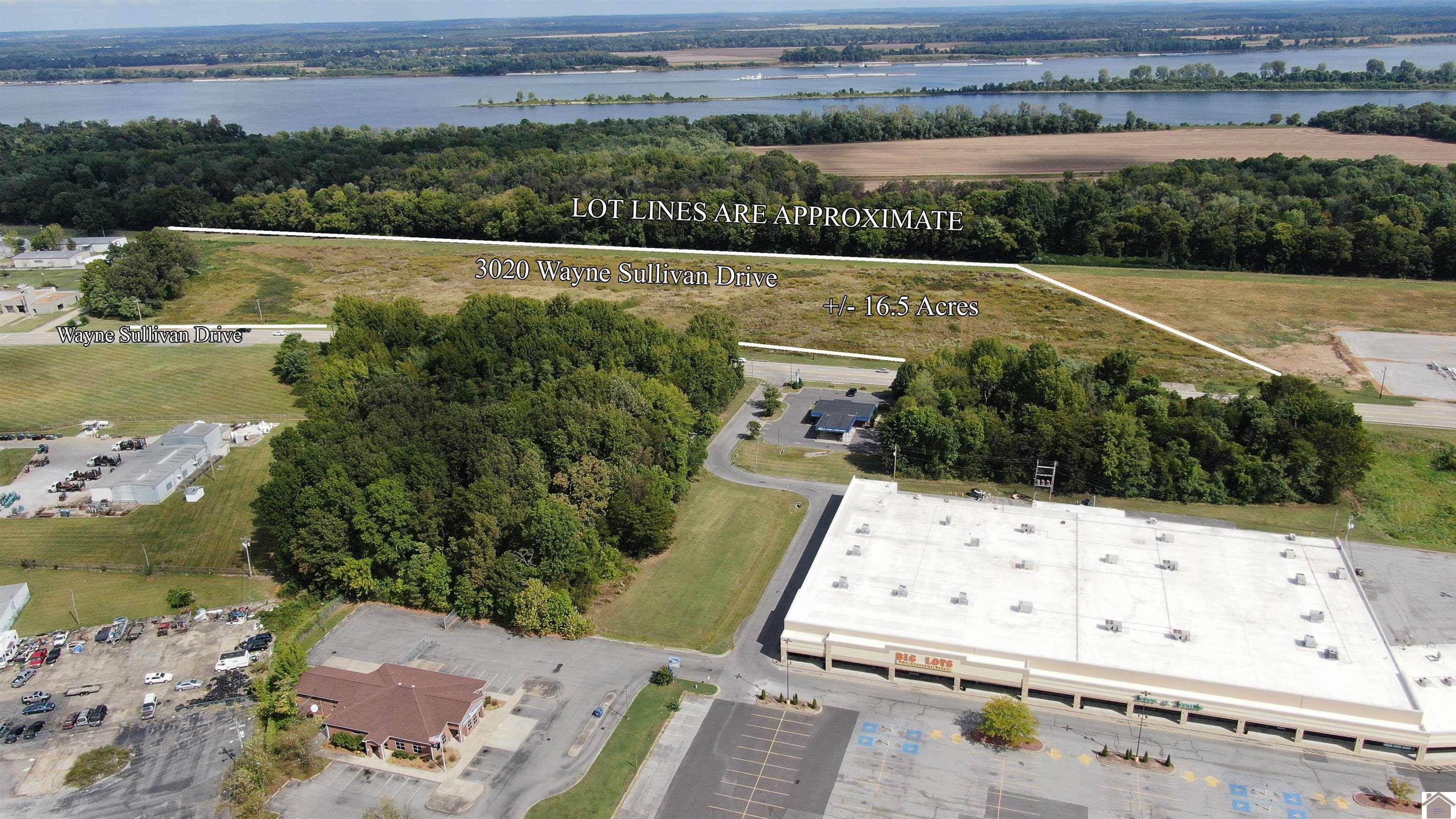 3020 Wayne Sullivan Drive, Paducah, KY 42003 Listing Photo  2