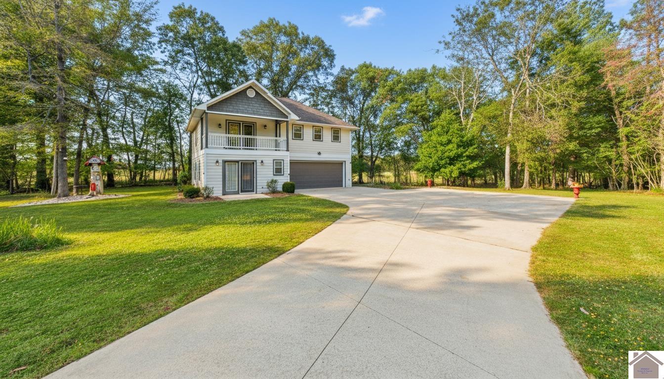 138 DEEPWOOD DRIVE, Murray, KY 42071 Listing Photo  1