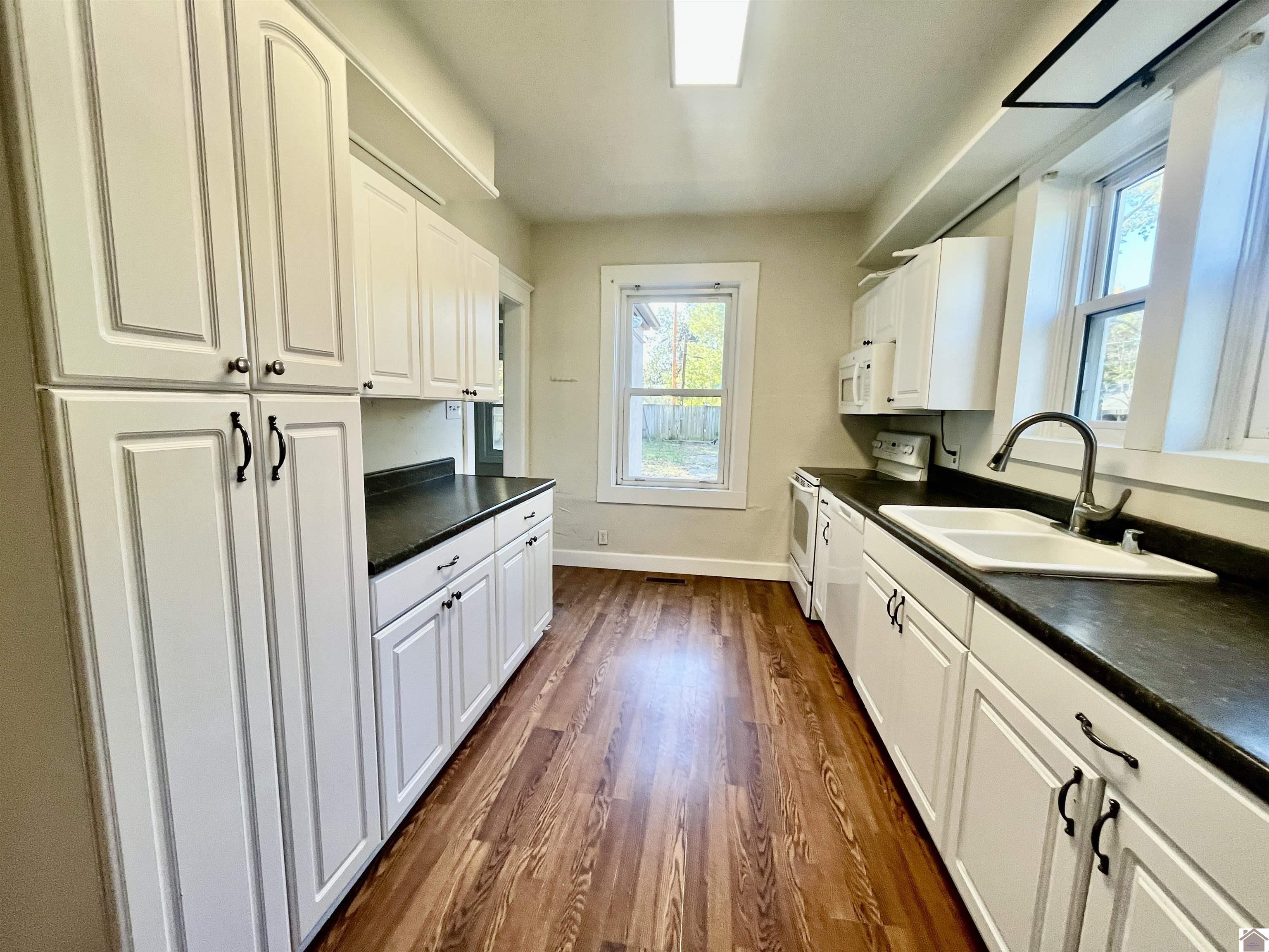 681 W Jefferson Street, Paducah, KY 42001 Listing Photo  11