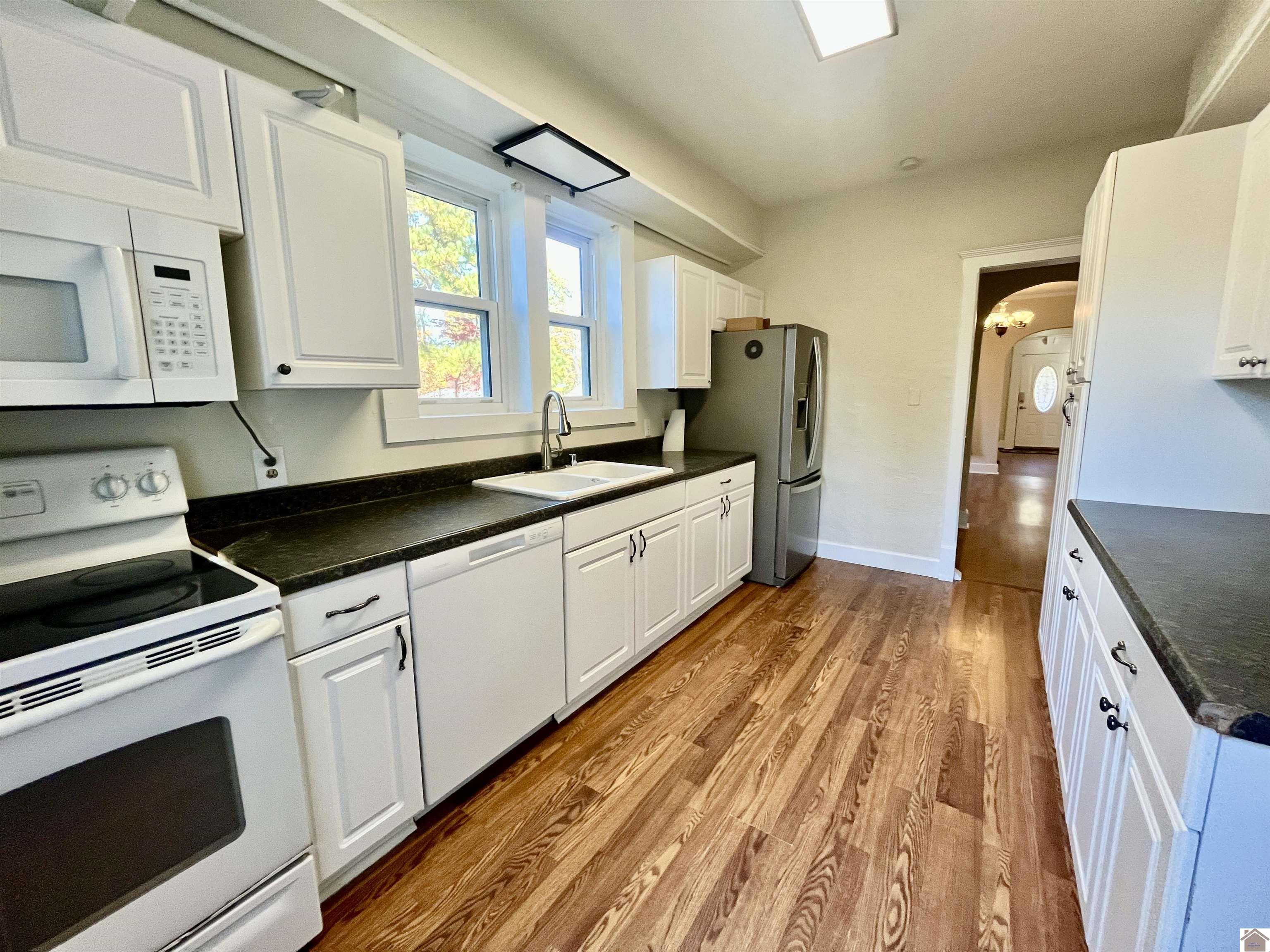 681 W Jefferson Street, Paducah, KY 42001 Listing Photo  12