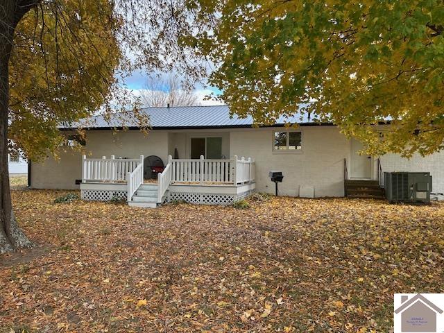 213 Fairlane, Mayfield, KY 42066 Listing Photo  2