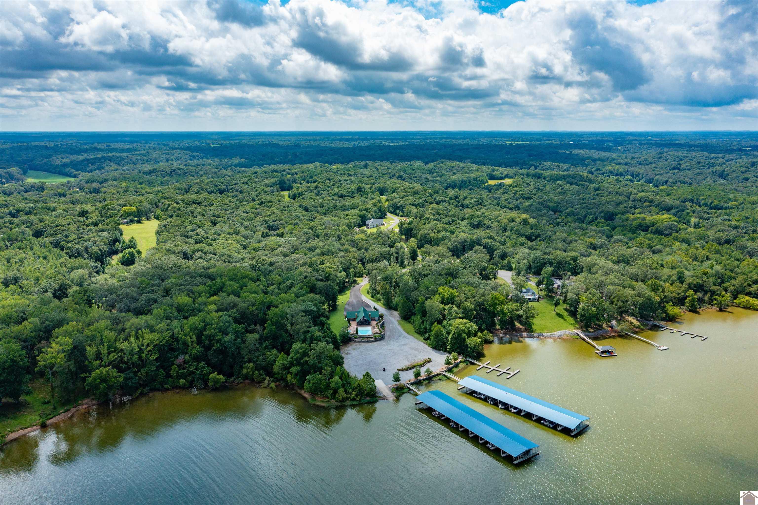 200 Tow Lane, Murray, KY 42044 Listing Photo  12