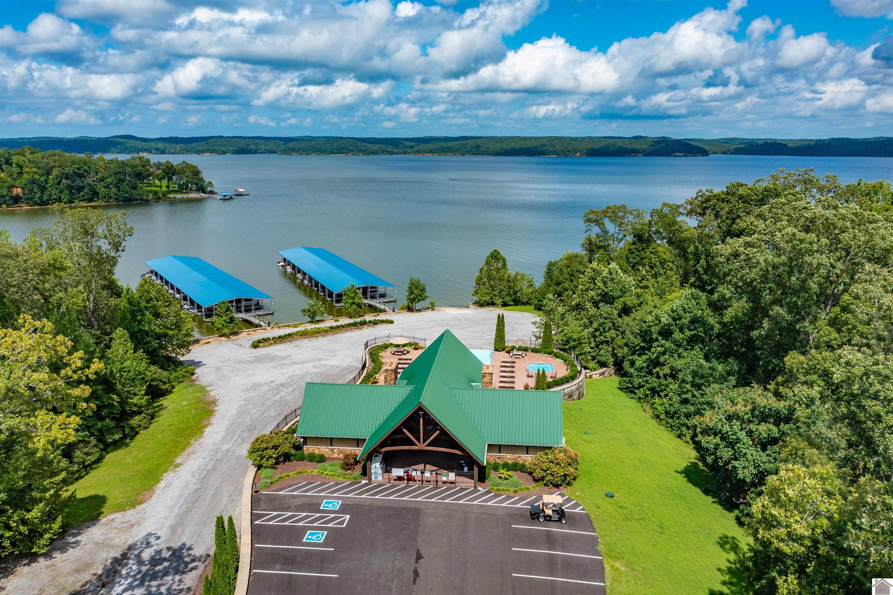 200 Tow Lane, Murray, KY 42044 Listing Photo  9