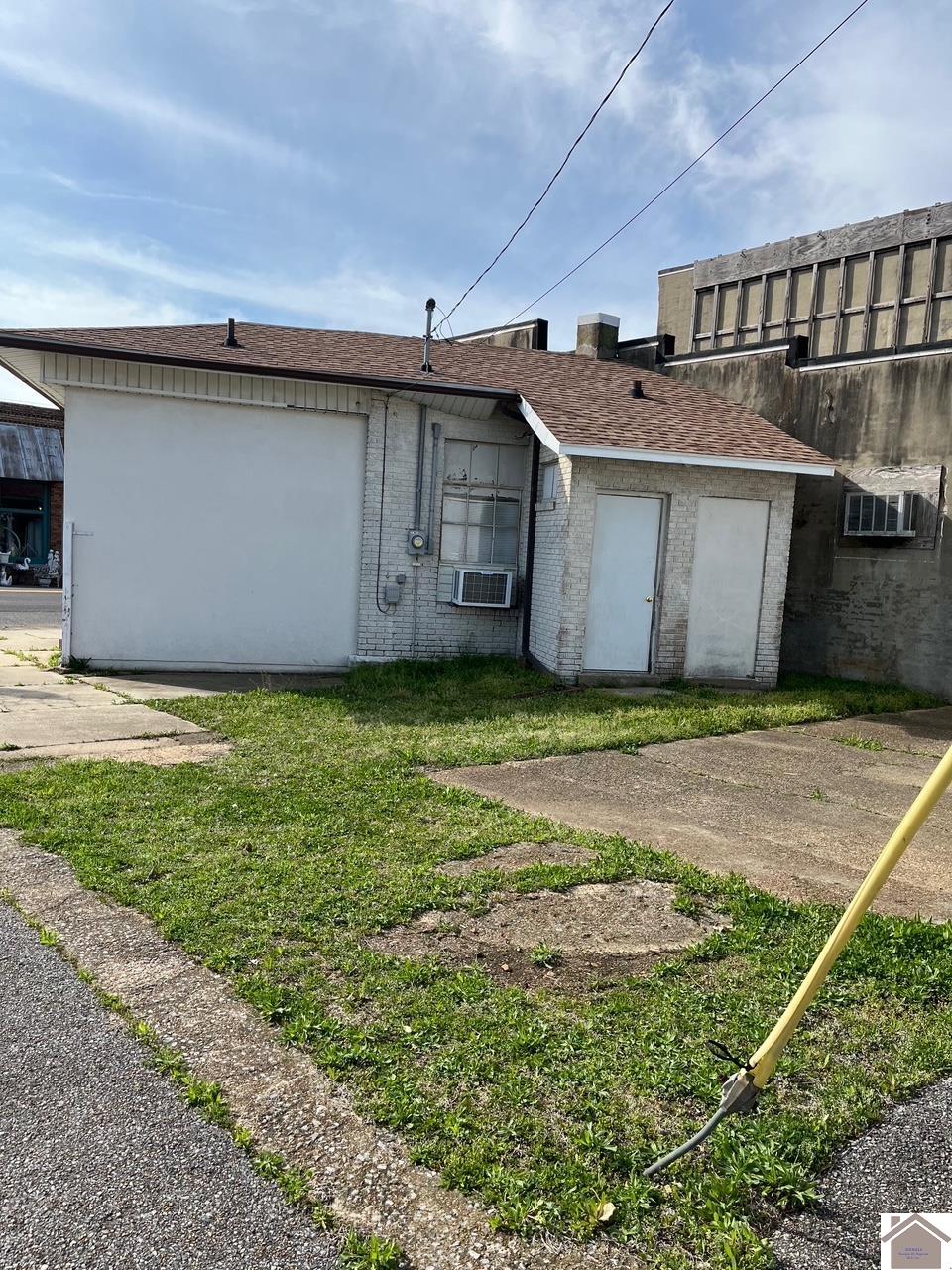 301 Main Street, Hazel, KY 42049 Listing Photo  6
