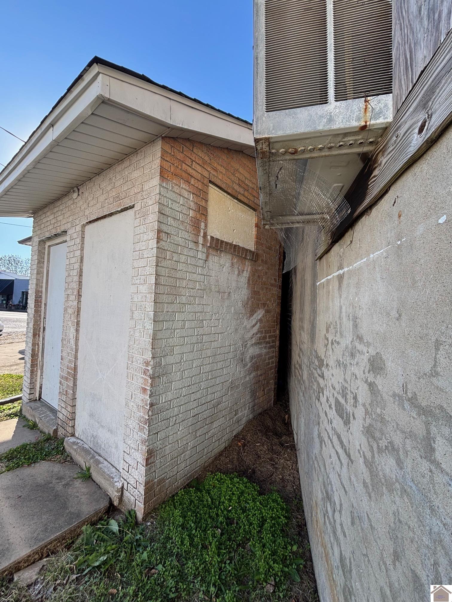 301 Main Street, Hazel, KY 42049 Listing Photo  9