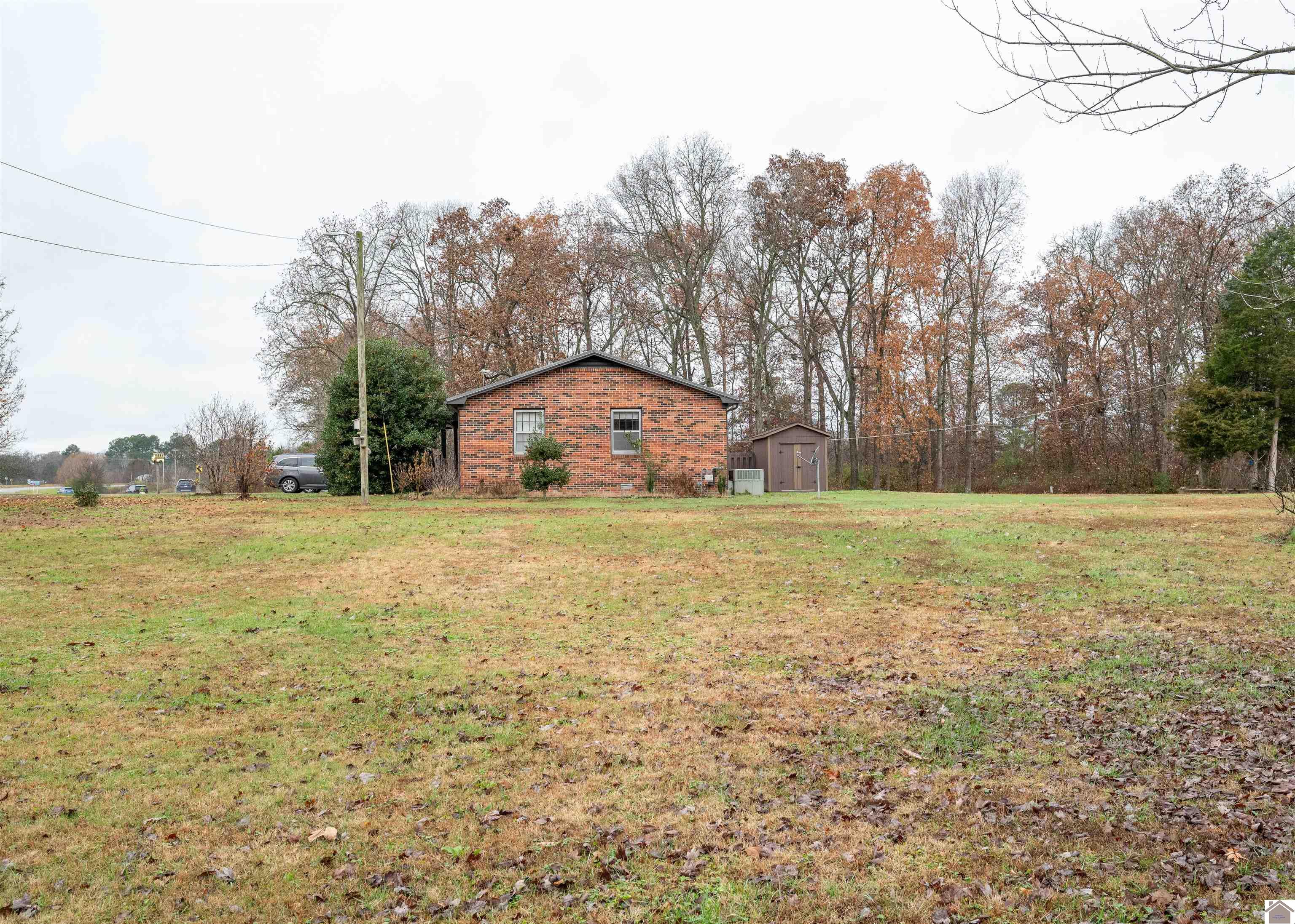 210 Irvin Cobb, Murray, KY 42071 Listing Photo  27