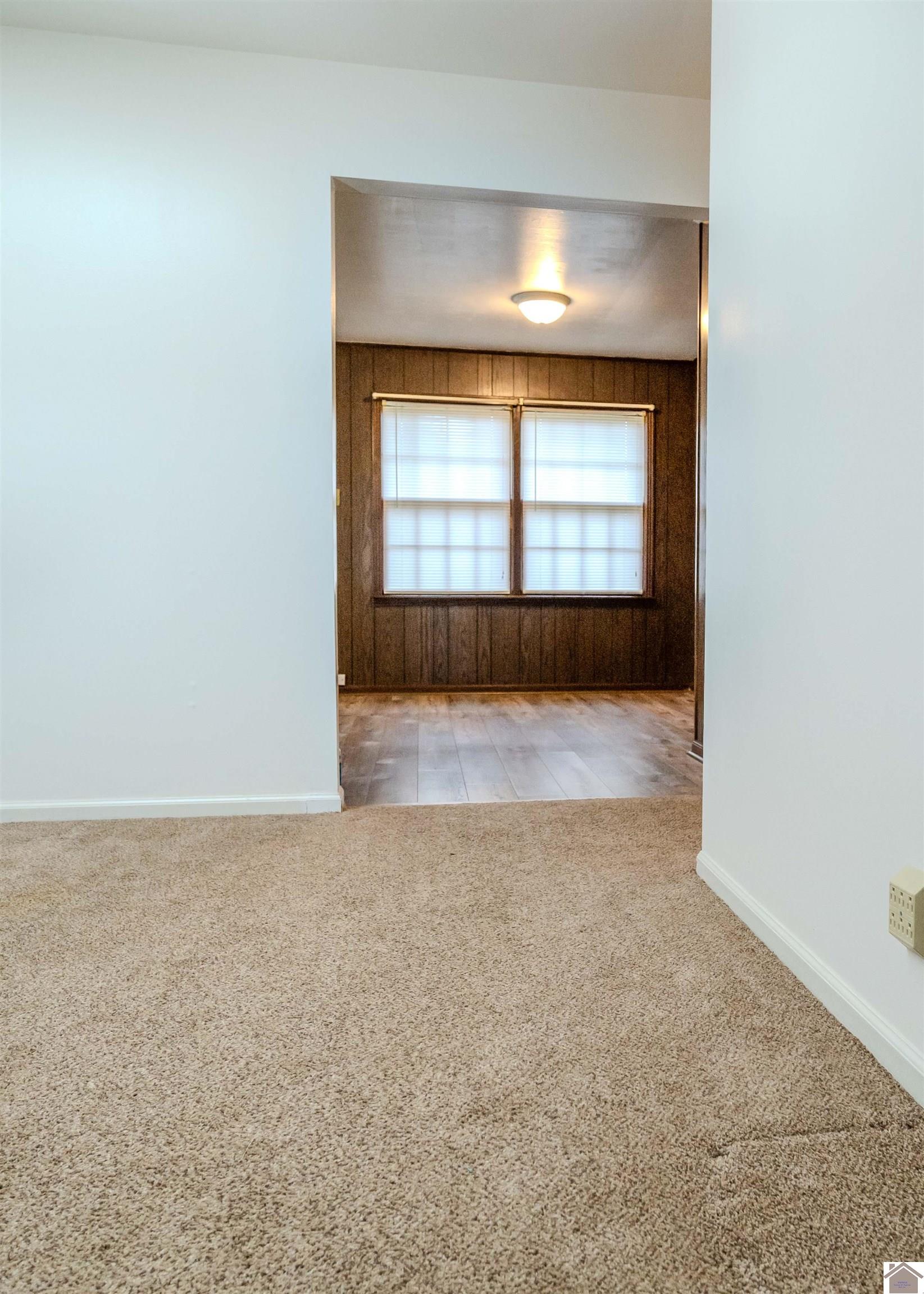 210 Irvin Cobb, Murray, KY 42071 Listing Photo  4