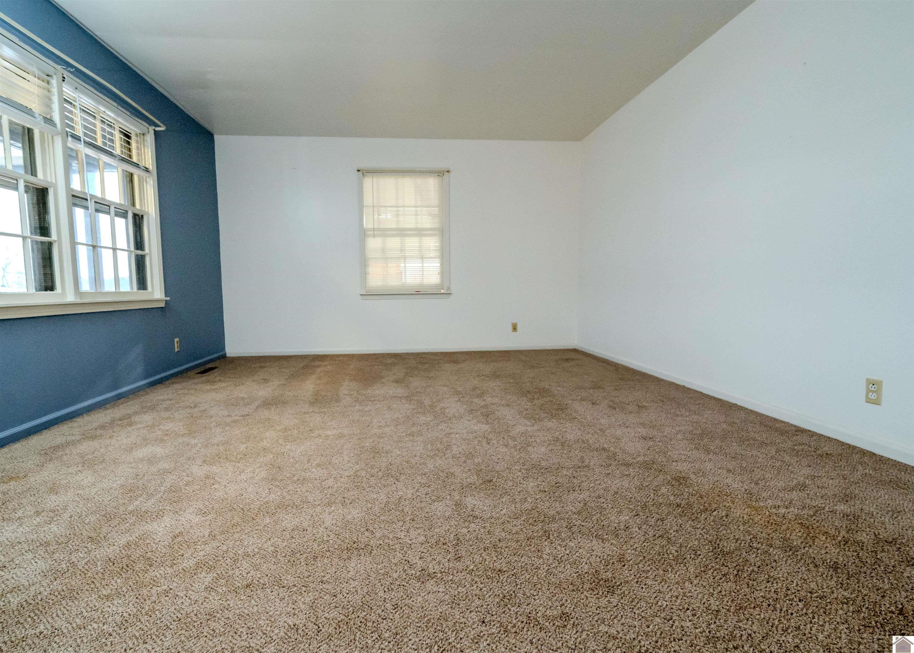210 Irvin Cobb, Murray, KY 42071 Listing Photo  6