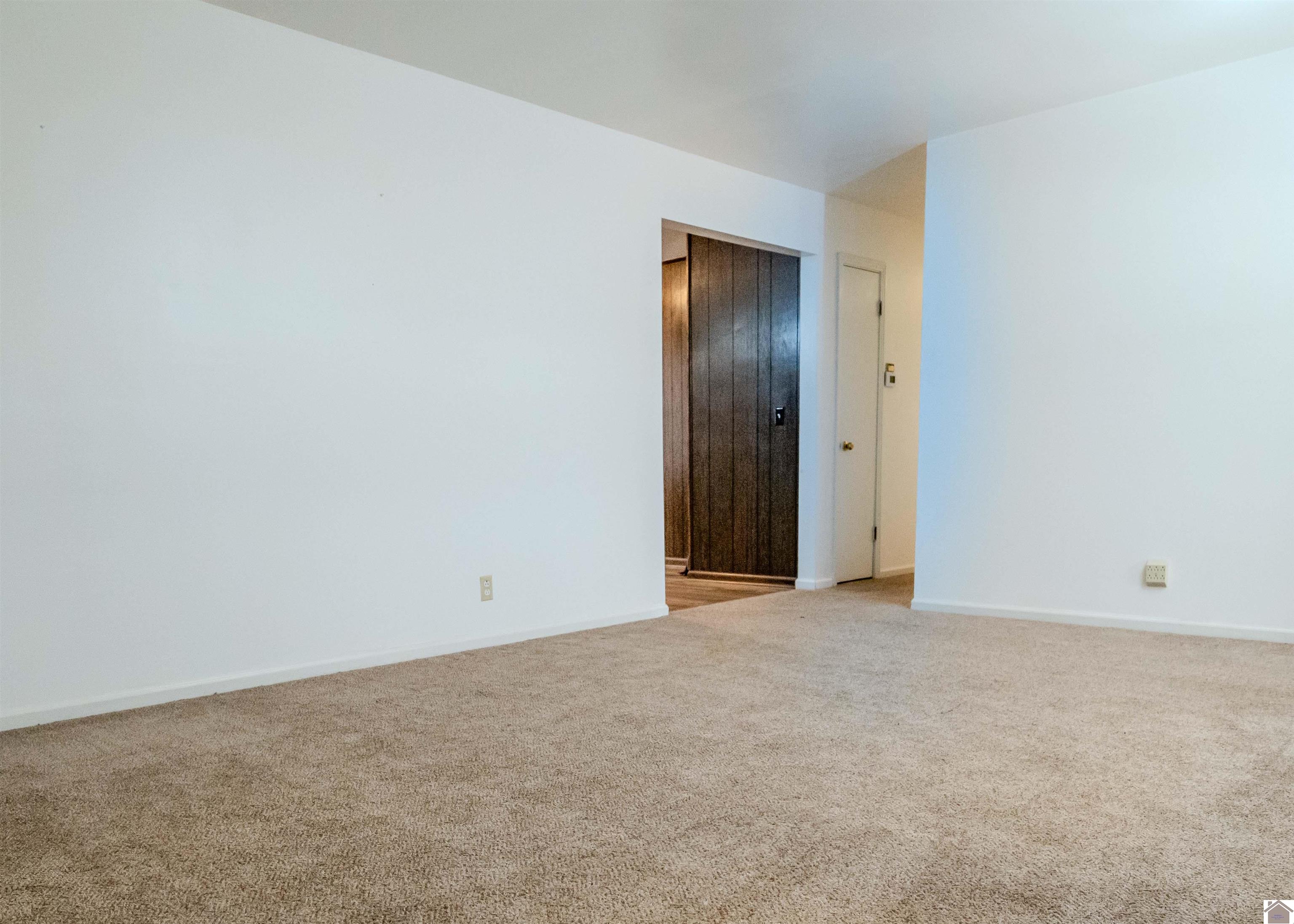 210 Irvin Cobb, Murray, KY 42071 Listing Photo  7