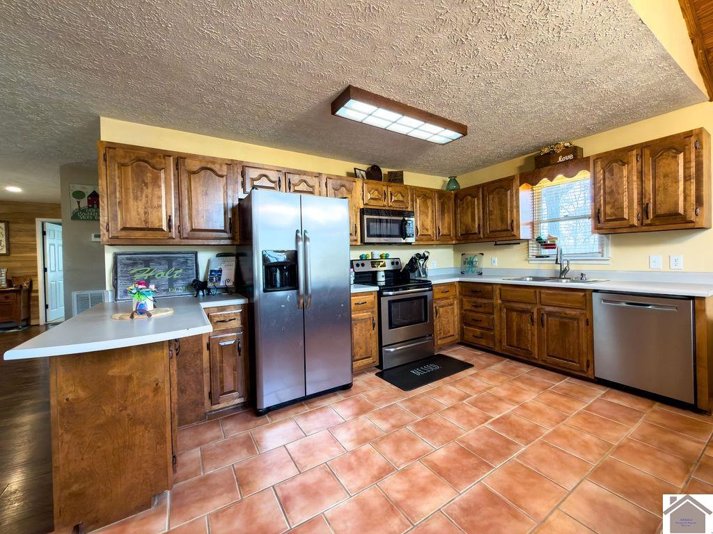 289 Partridge Lane, Mayfield, KY 42066 Listing Photo  3