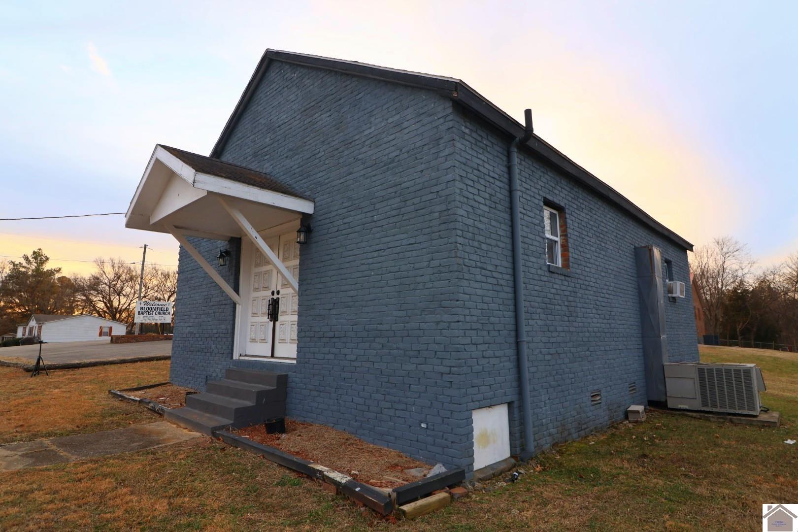 175 jefferson, Cadiz, KY 42211 Listing Photo  1