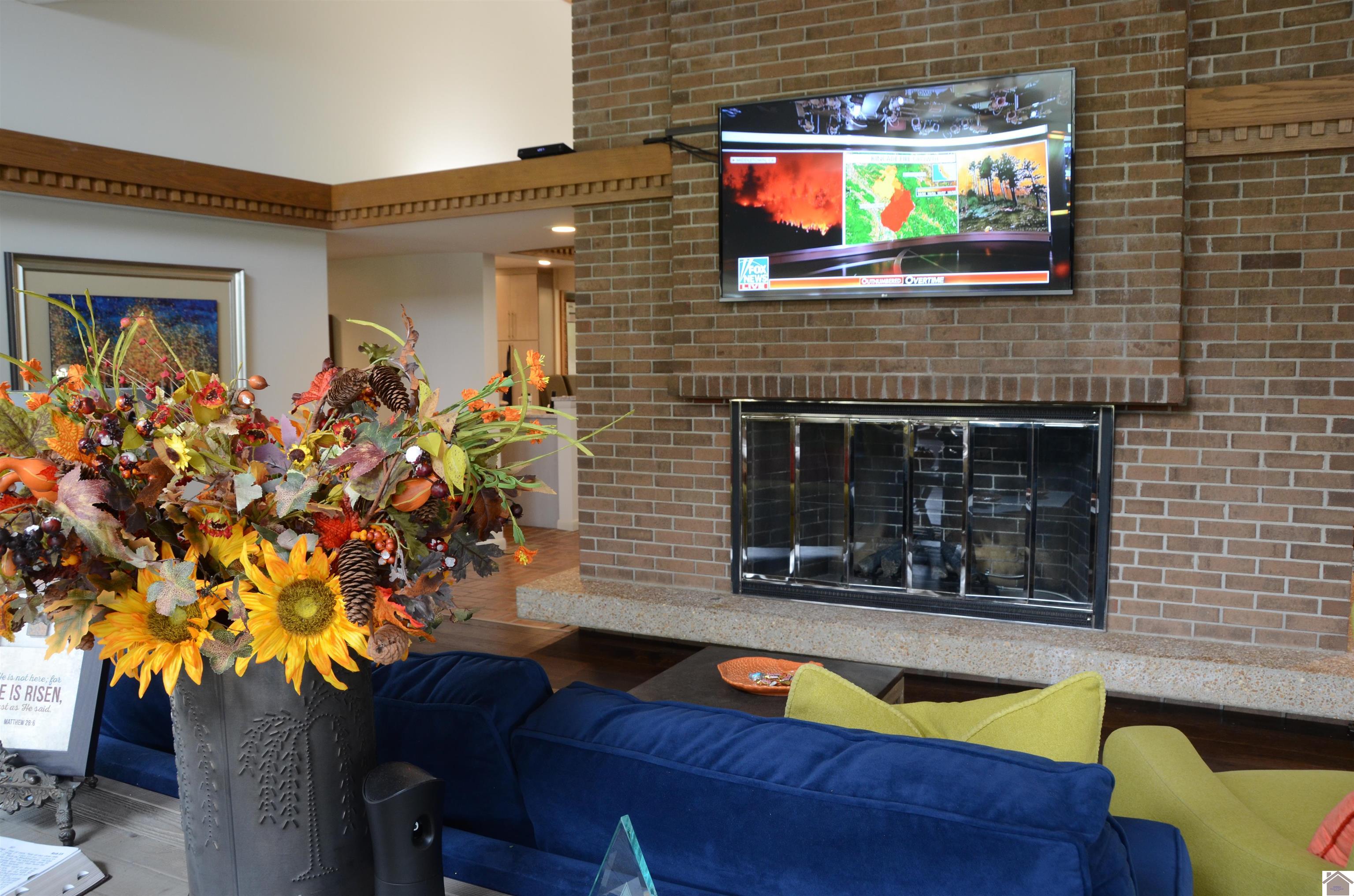 549 Robertson Road South, Murray, KY 42071 Listing Photo  8