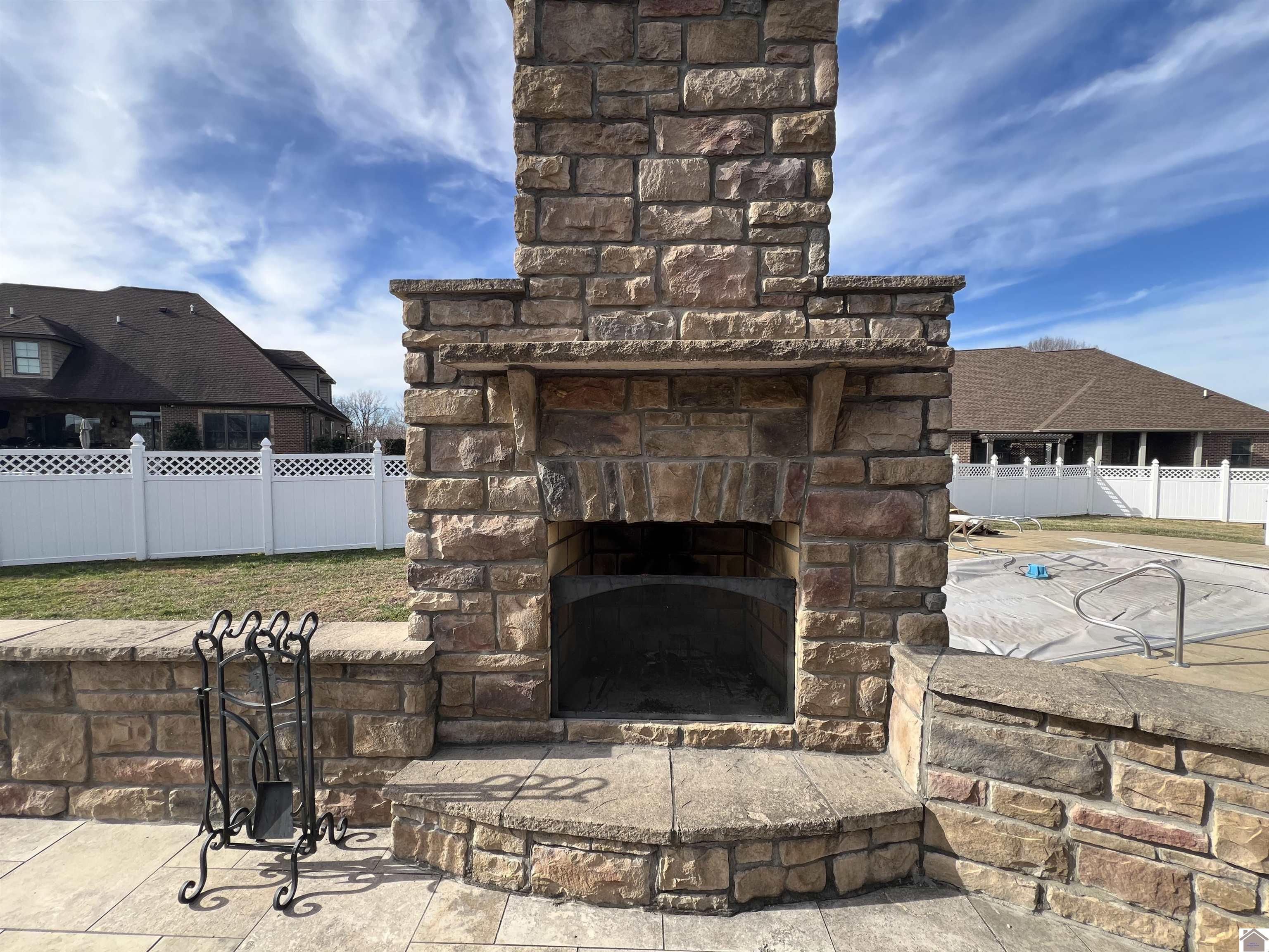 145 Christin Cove, Paducah, KY 42001 Listing Photo  16