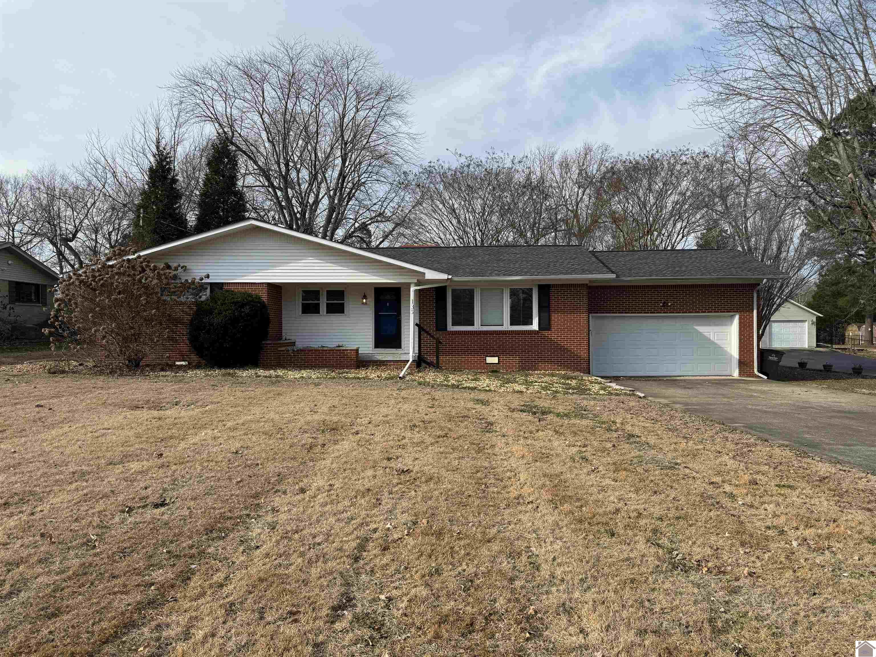 135 Nickell Heights Rd