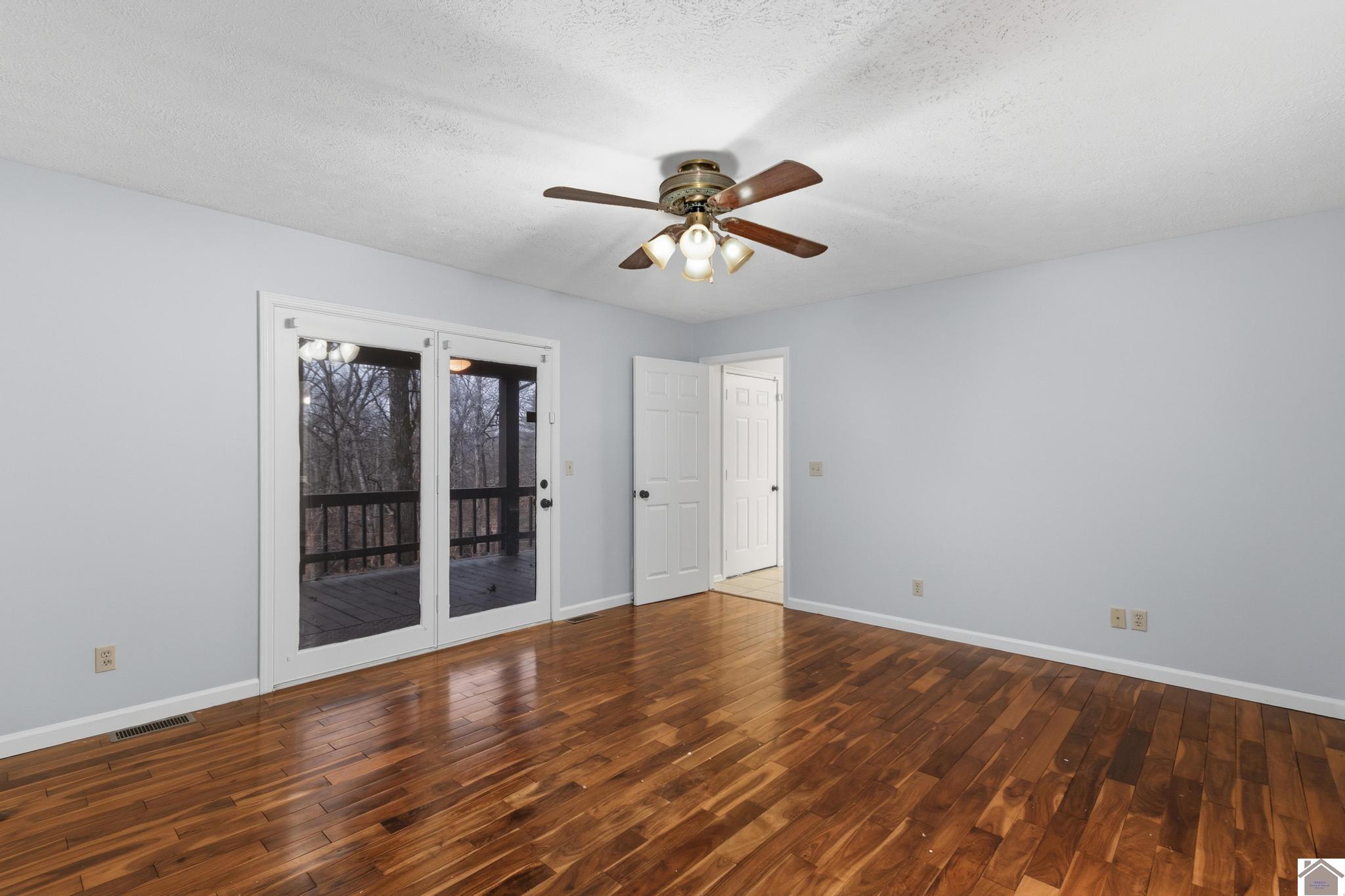 434 Bayshore Drive, Cadiz, KY 42211 Listing Photo  11