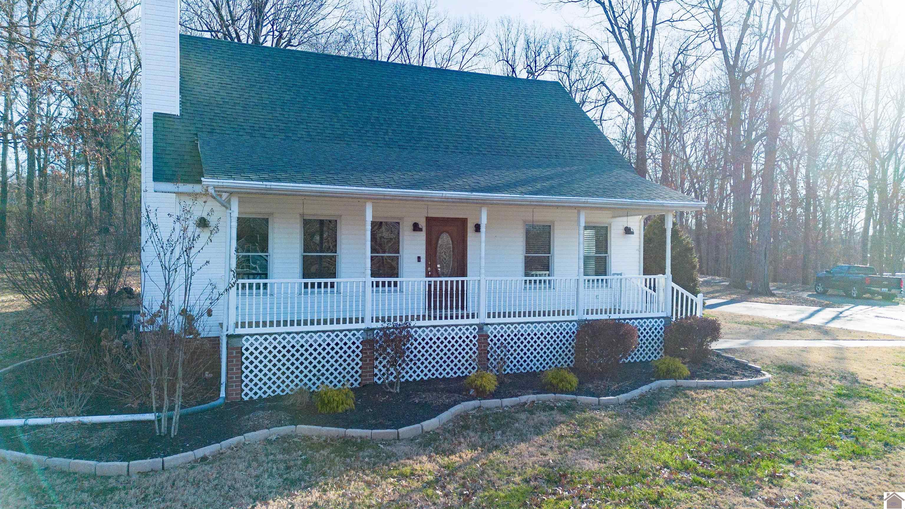 925 Wayside Dr, Paducah, KY 42003 Listing Photo  1