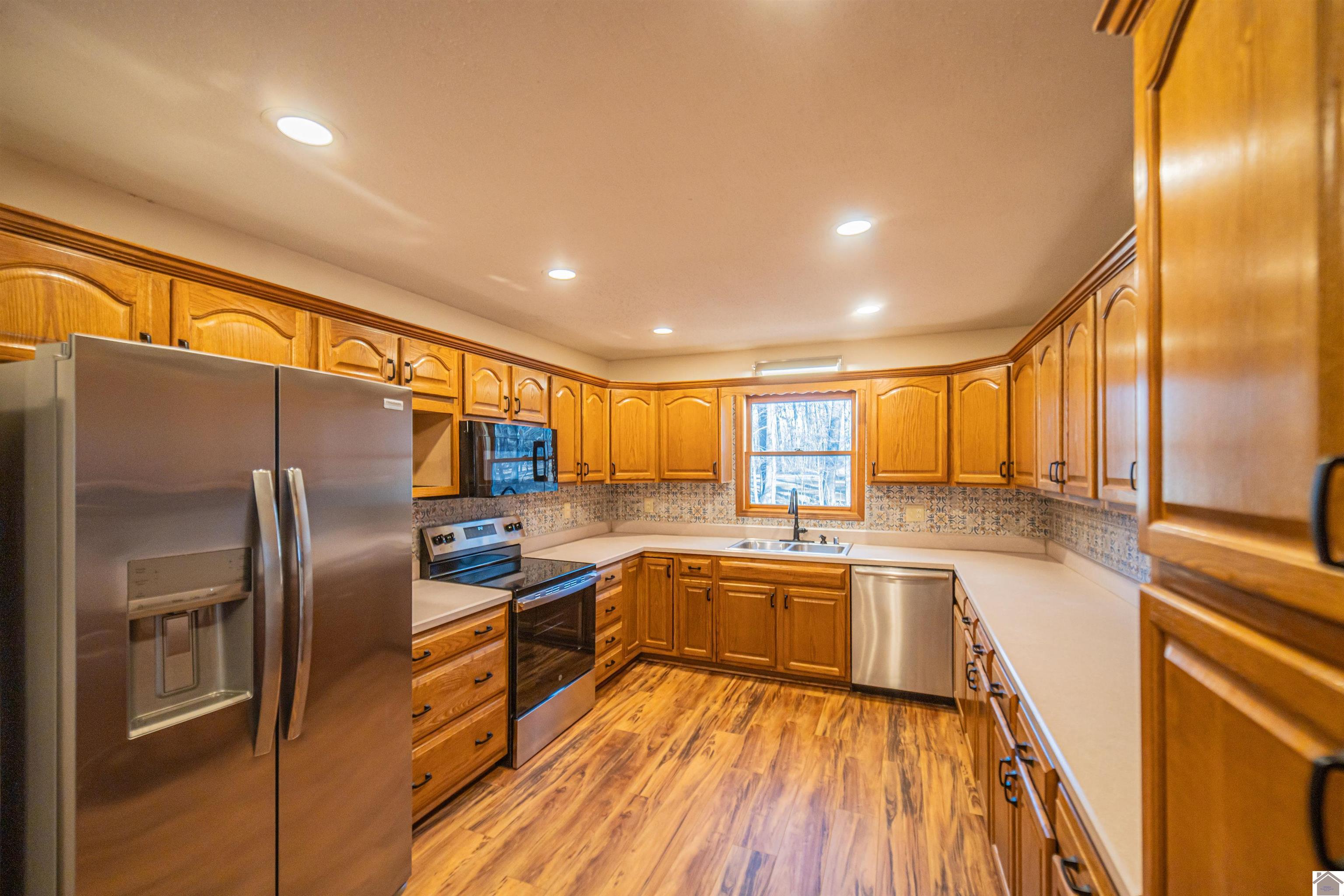 925 Wayside Dr, Paducah, KY 42003 Listing Photo  13