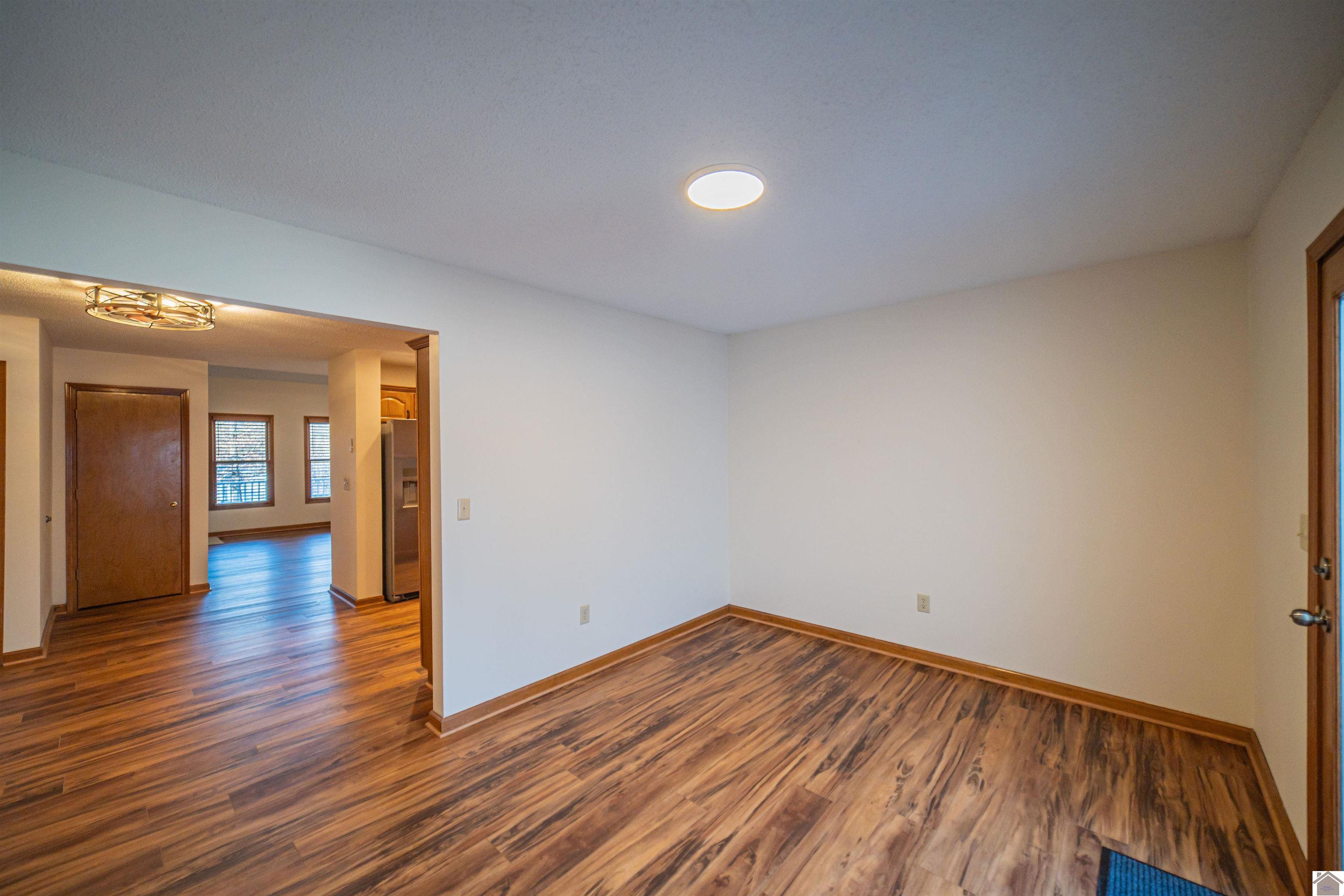 925 Wayside Dr, Paducah, KY 42003 Listing Photo  15