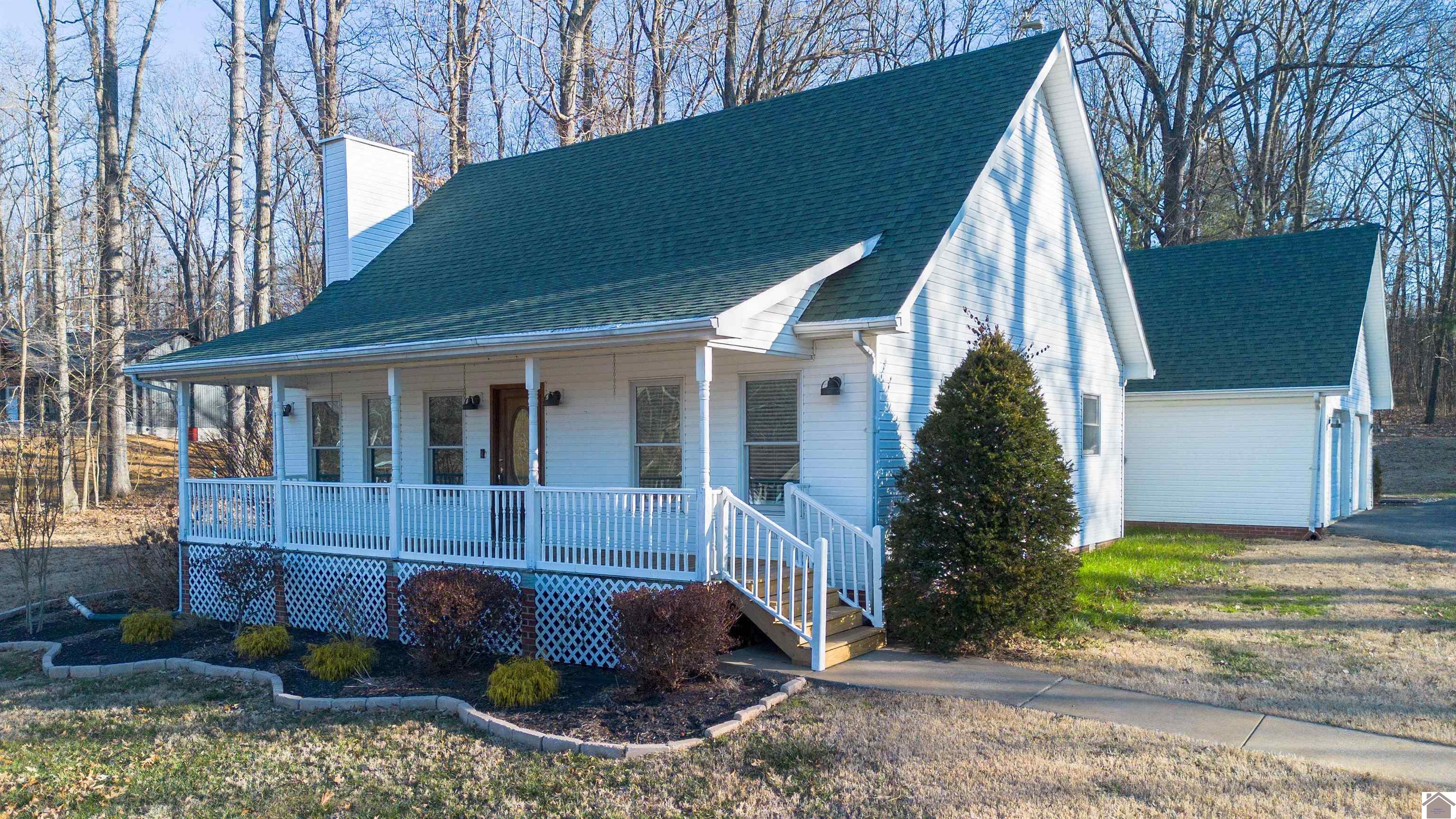 925 Wayside Dr, Paducah, KY 42003 Listing Photo  4