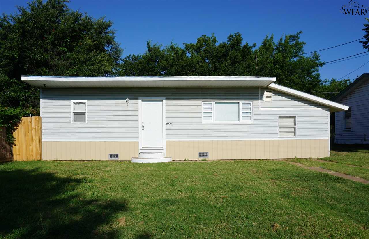 2006 Bell Street Wichita Falls Tx 76301 The Sandra Wortham