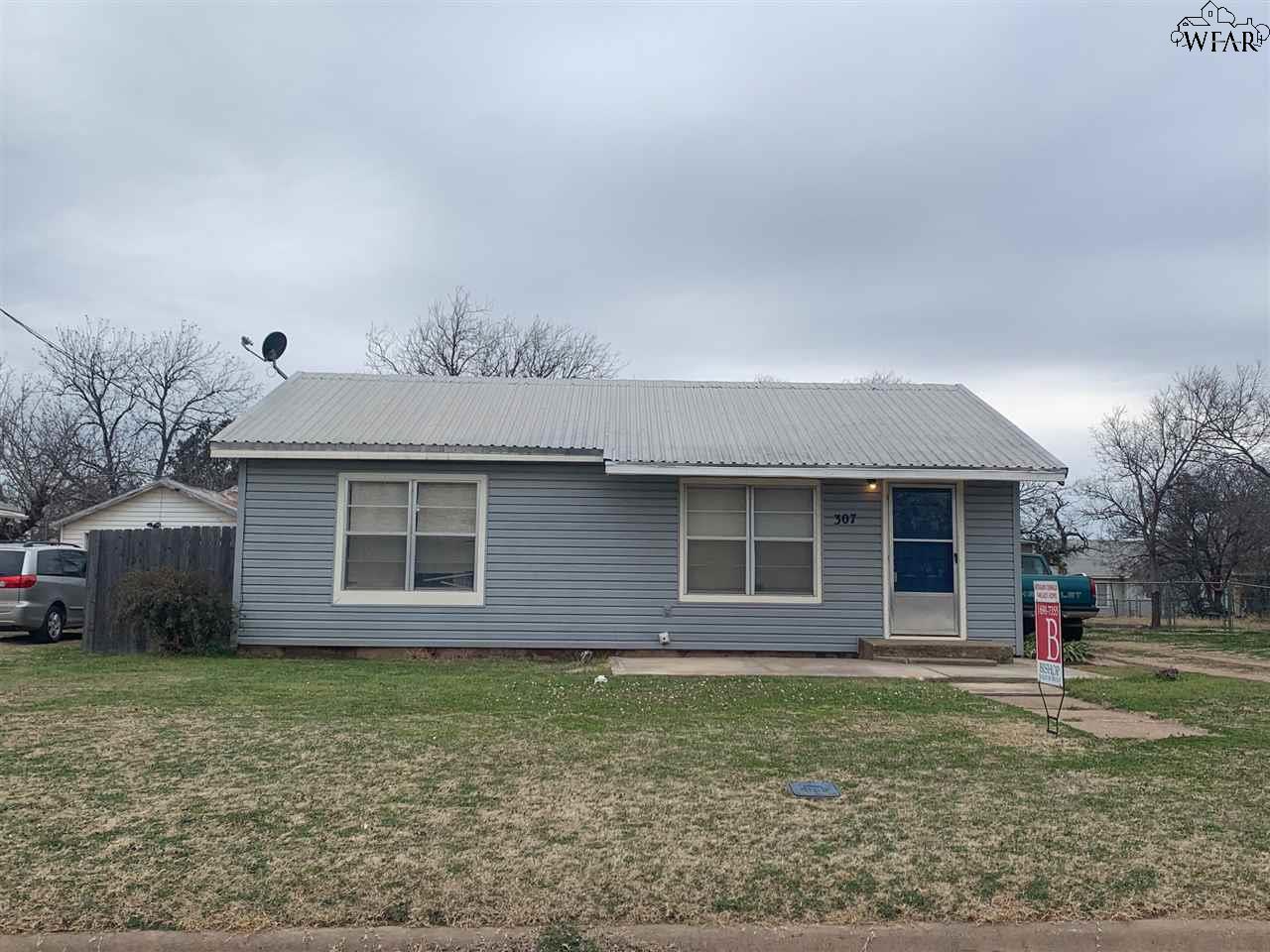 Homes for Sale in Archer City, TX