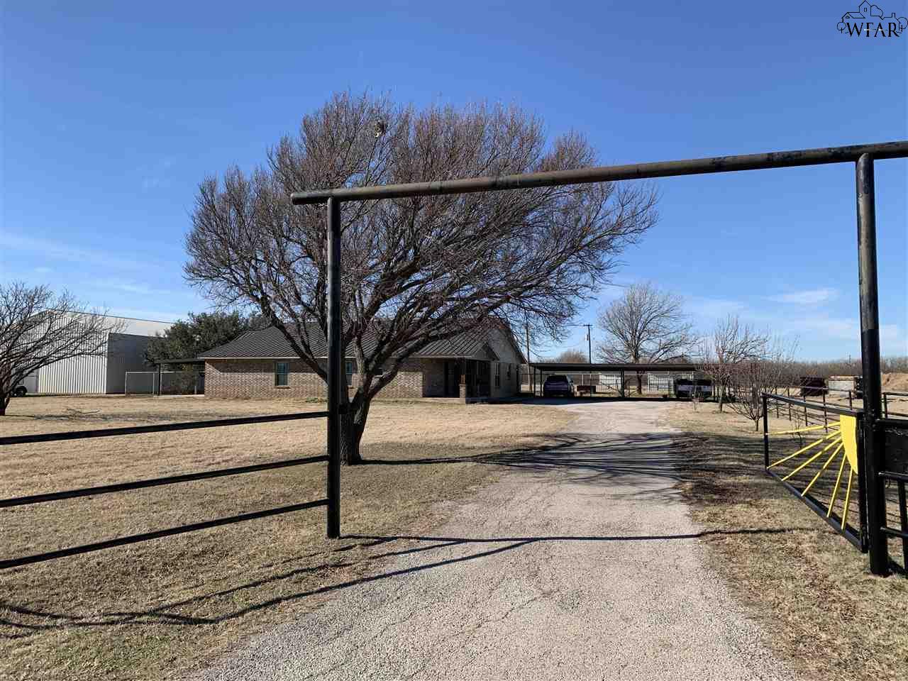 495 E LITTLE LEASE ROAD, Holliday, TX 76366